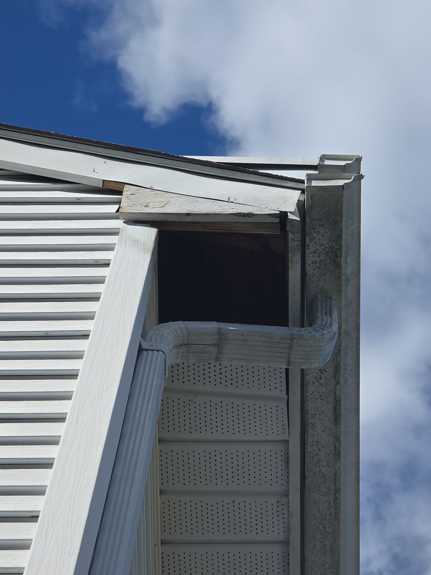 Siding & Soffit Repair — Waltham, MA by Mighty Dog Roofing of Greater Middlesex County