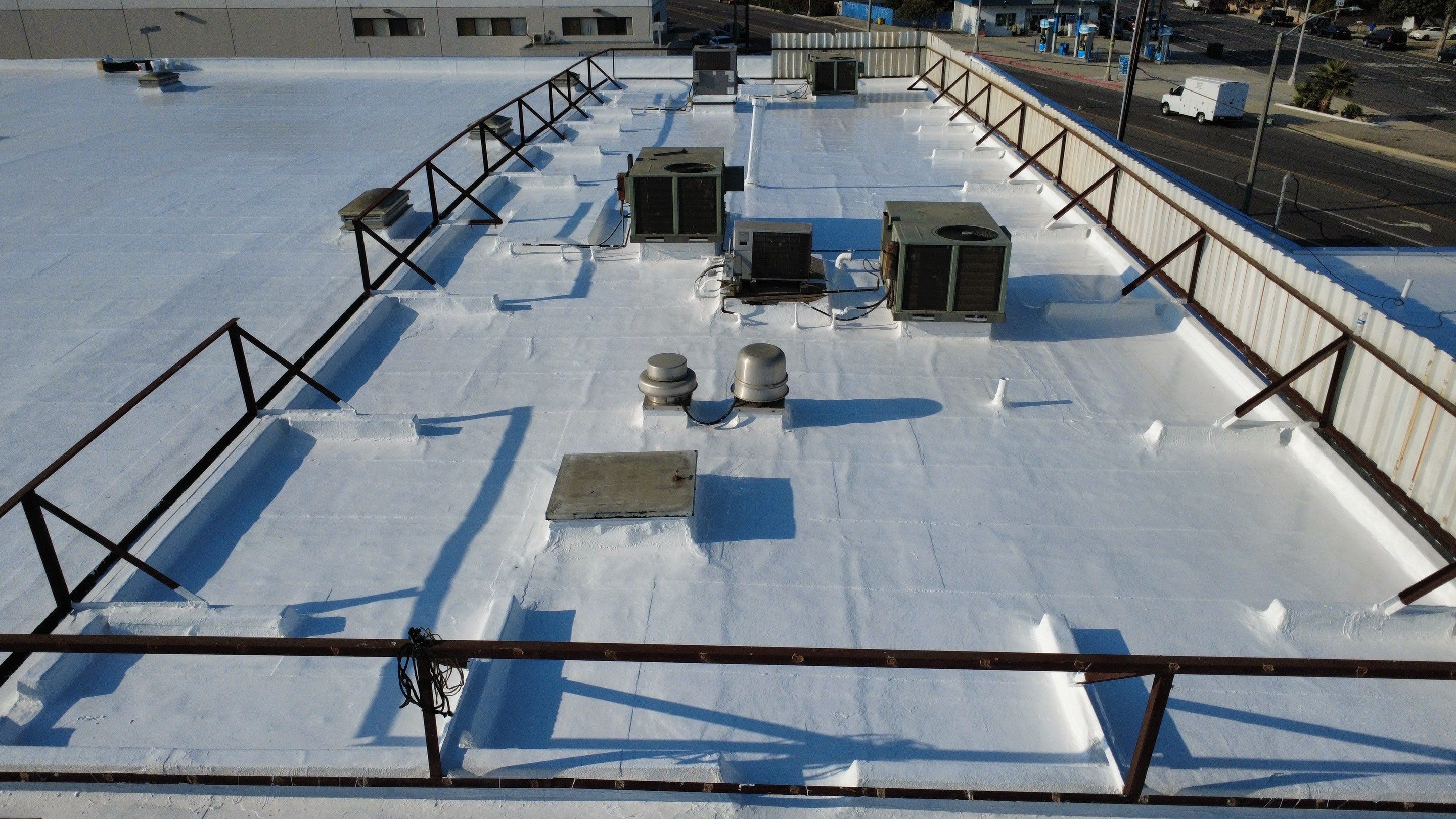 40,000 sqft Warehouse in Long Beach by Hull Brothers Roofing