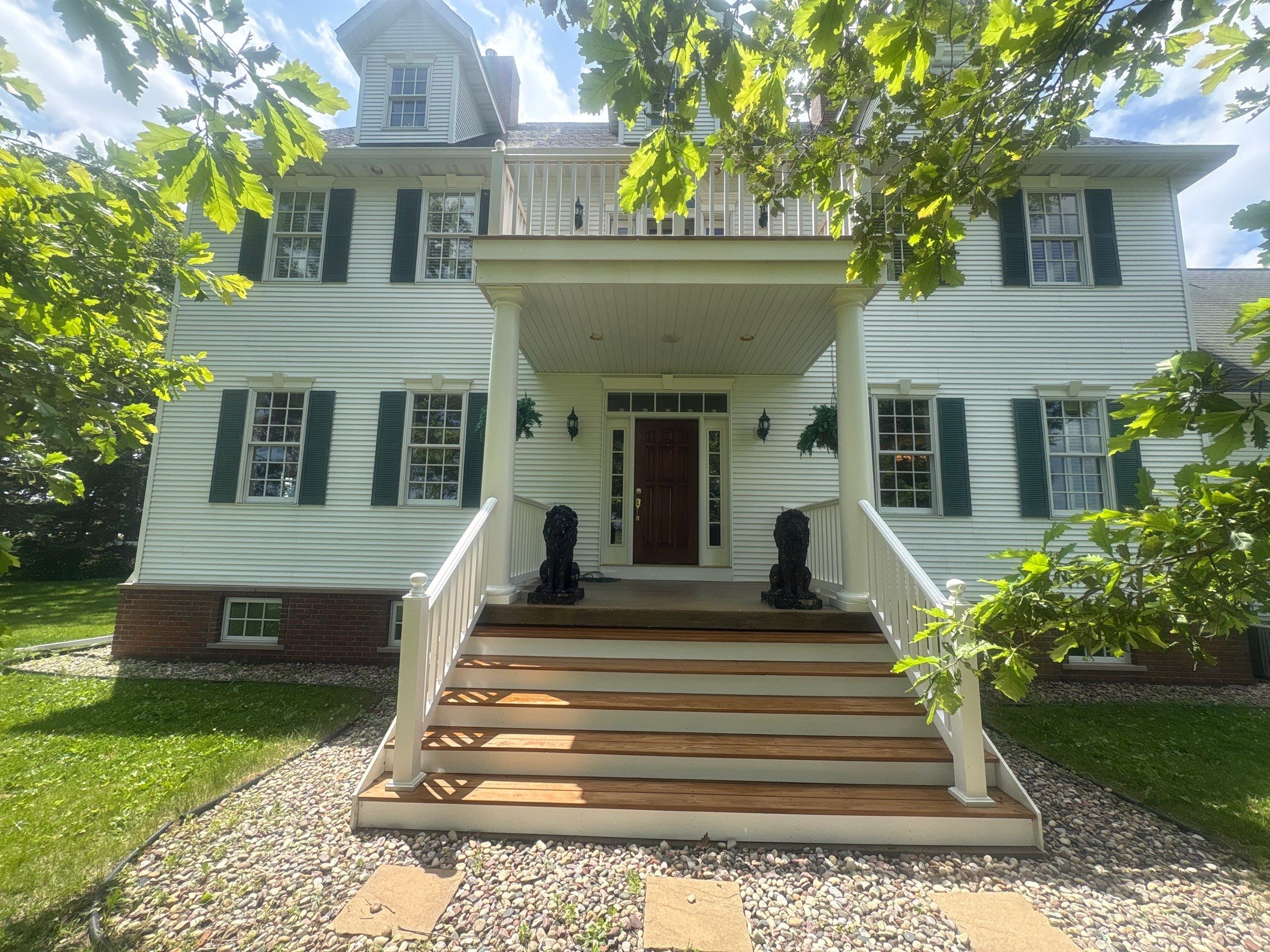 Comprehensive Vinyl and Metal Siding Power Washing in Verona by Under Pressure Power Washing
