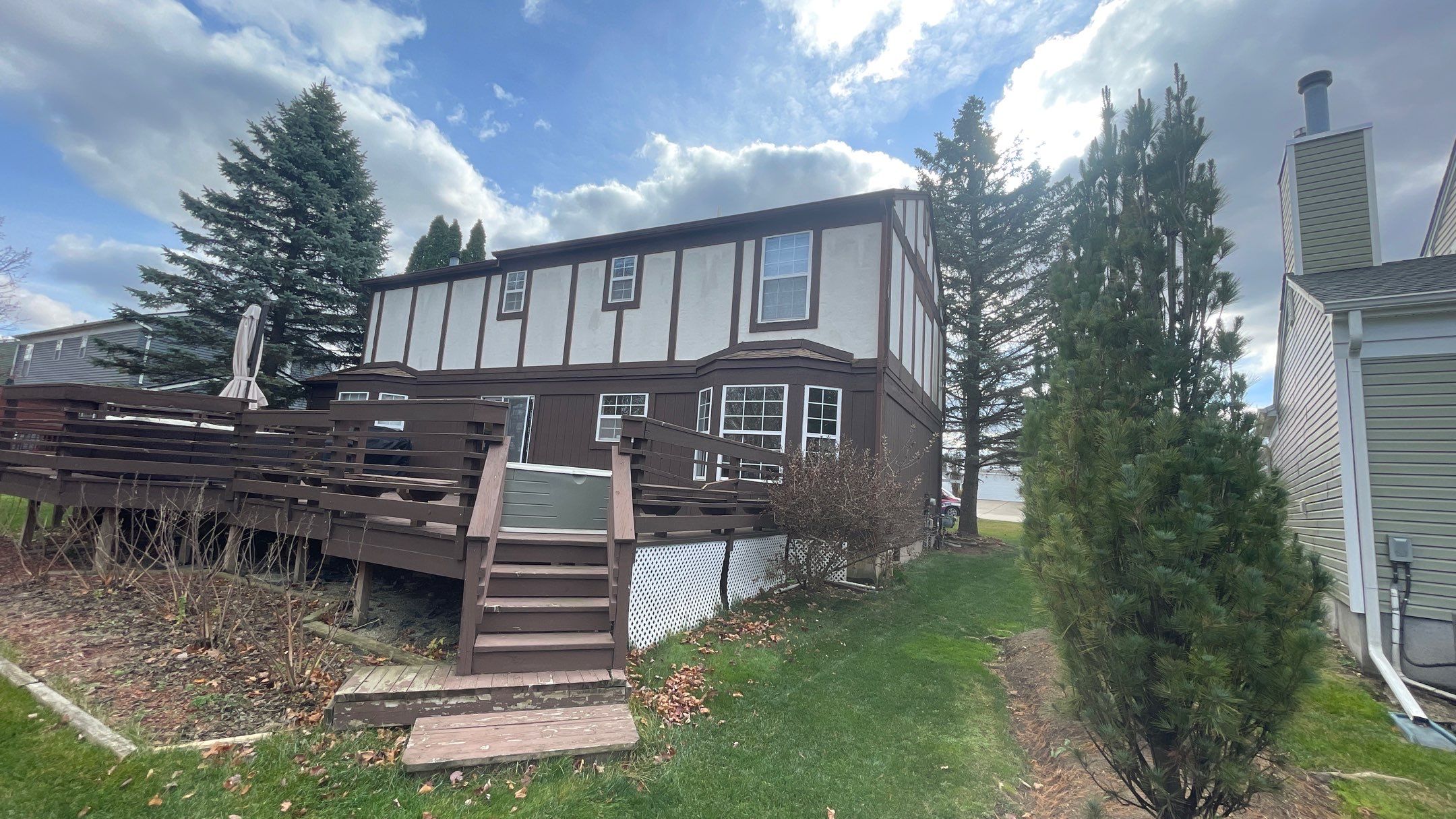 Siding Replacement using CertainTeed Restoration Classis D4 by 180 Contractors