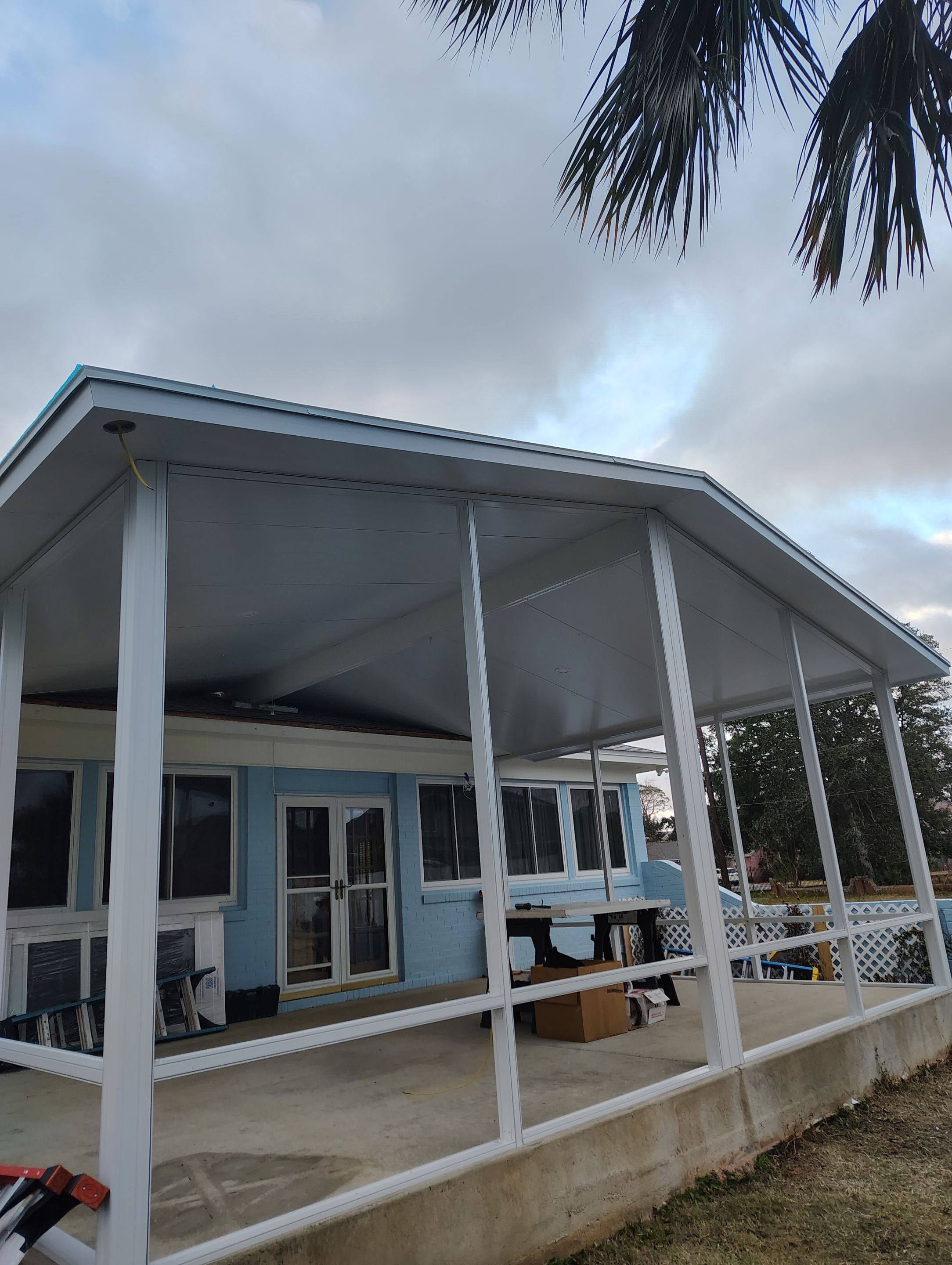 Cathedral Screen Room using Colorbeam by Titan Sunrooms