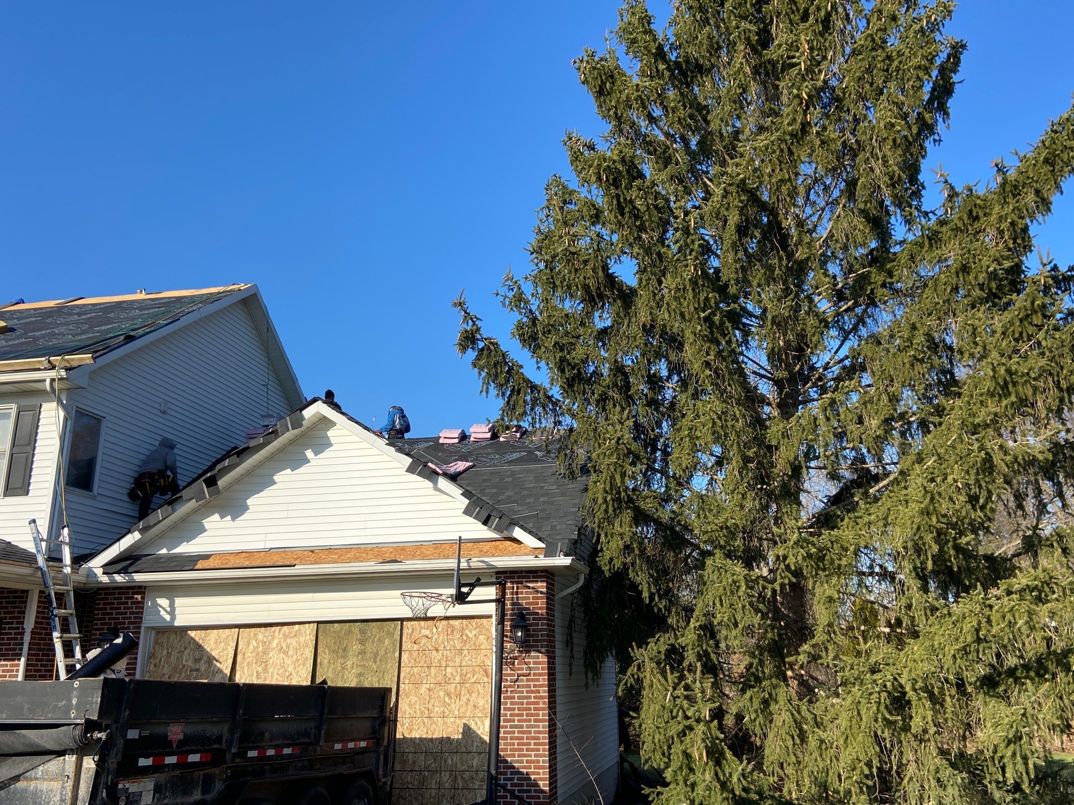 Roof Replacement using Owens Corning by 180 Contractors