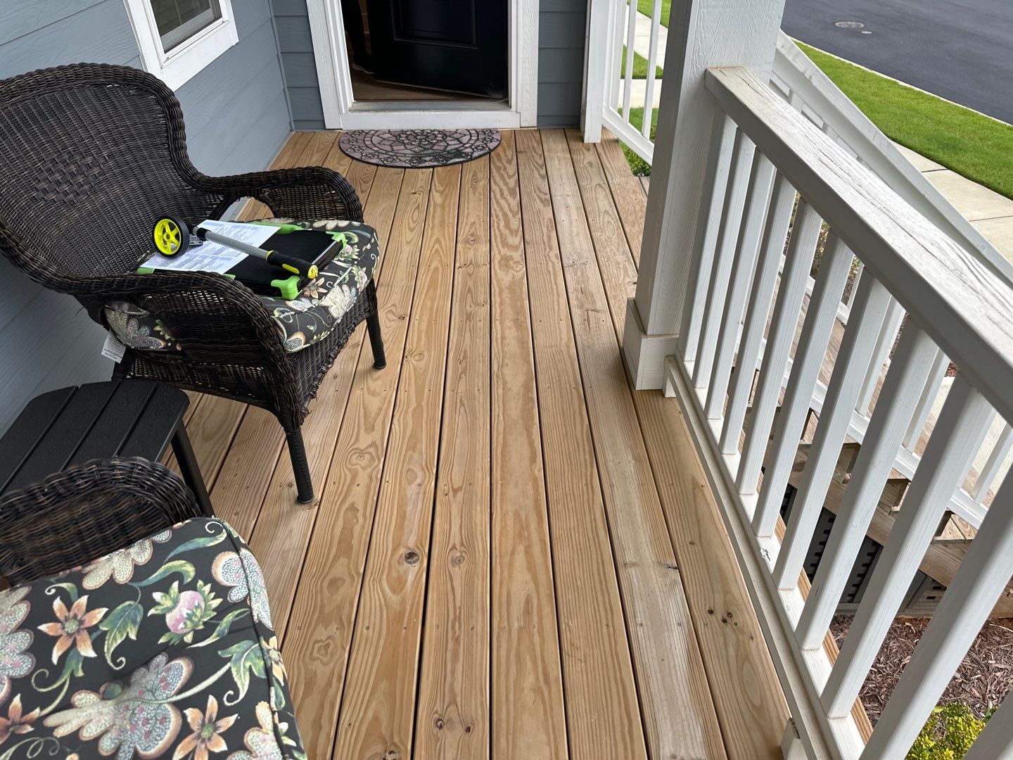 Deck using Wood Sealant and Stain by DuraSeal