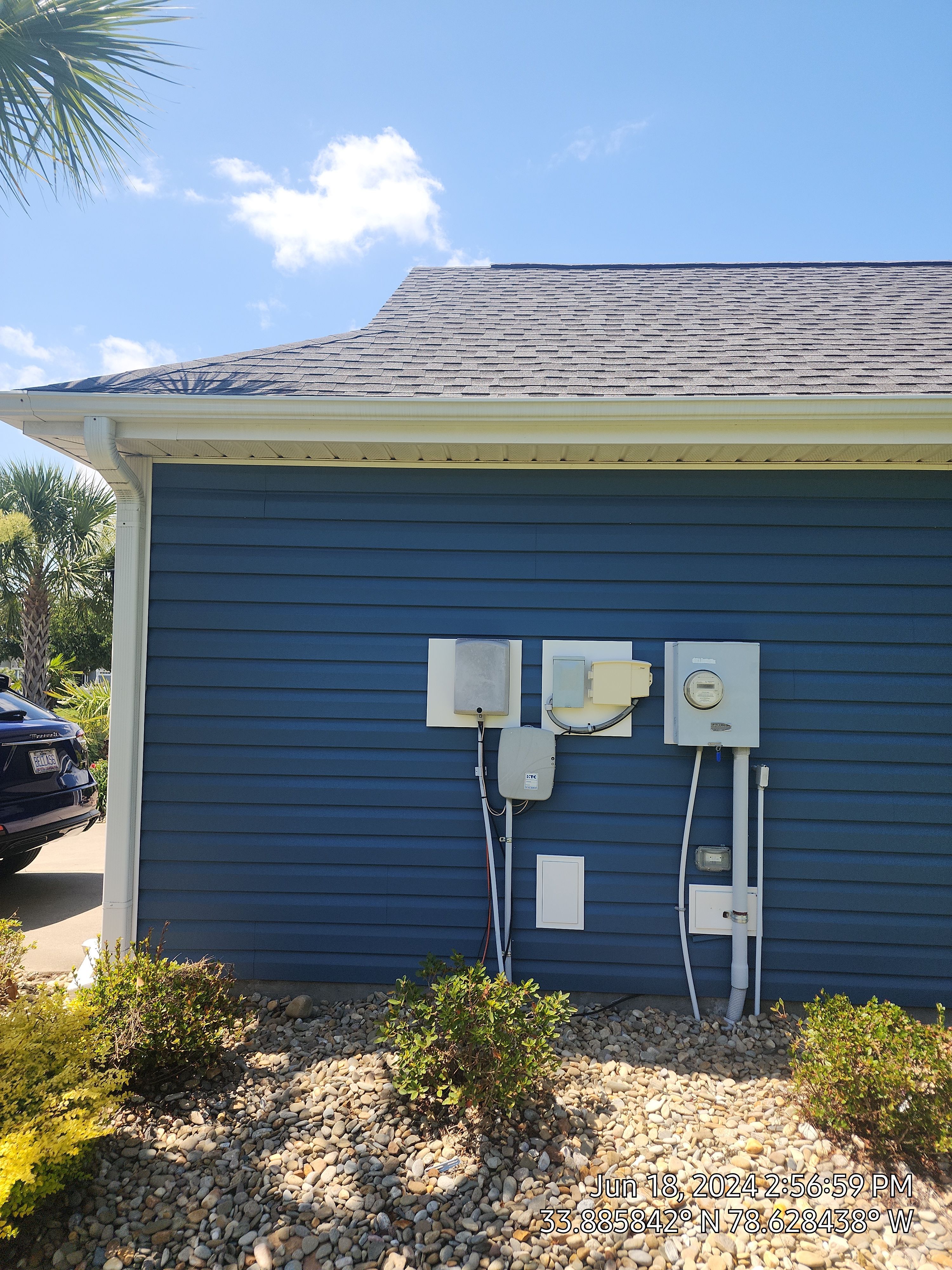 GAF HDZ - Pewter  by Linta Roofing