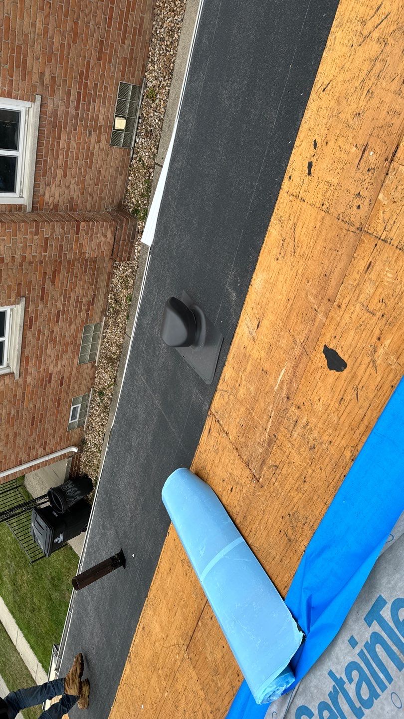 Roof Replacement using CertainTeed Landmark by 180 Contractors