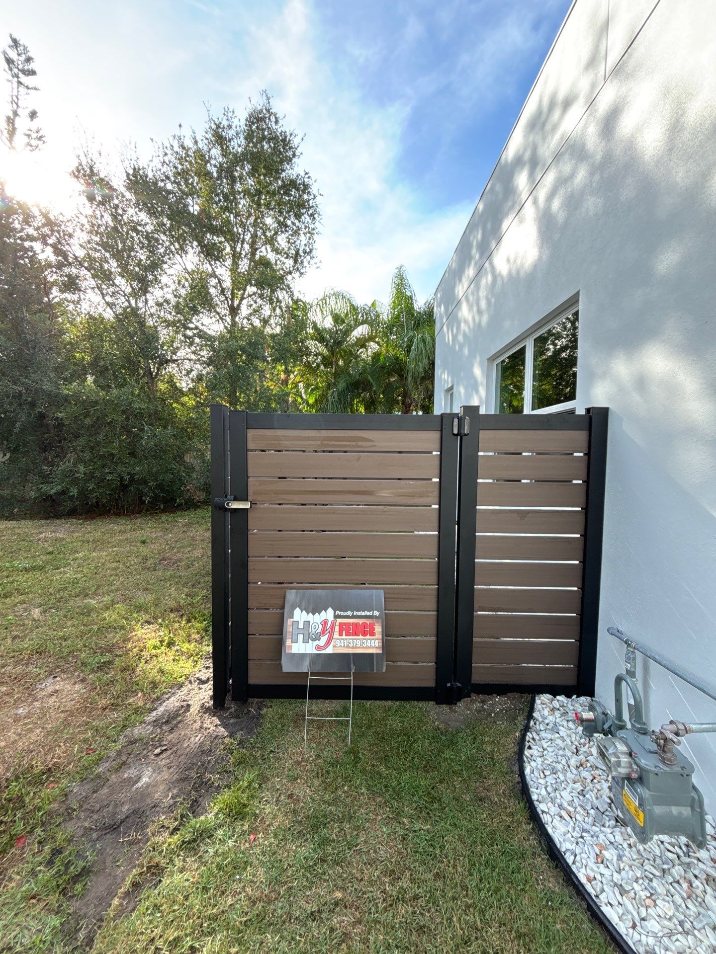 Mixed Material  by H&Y Fence