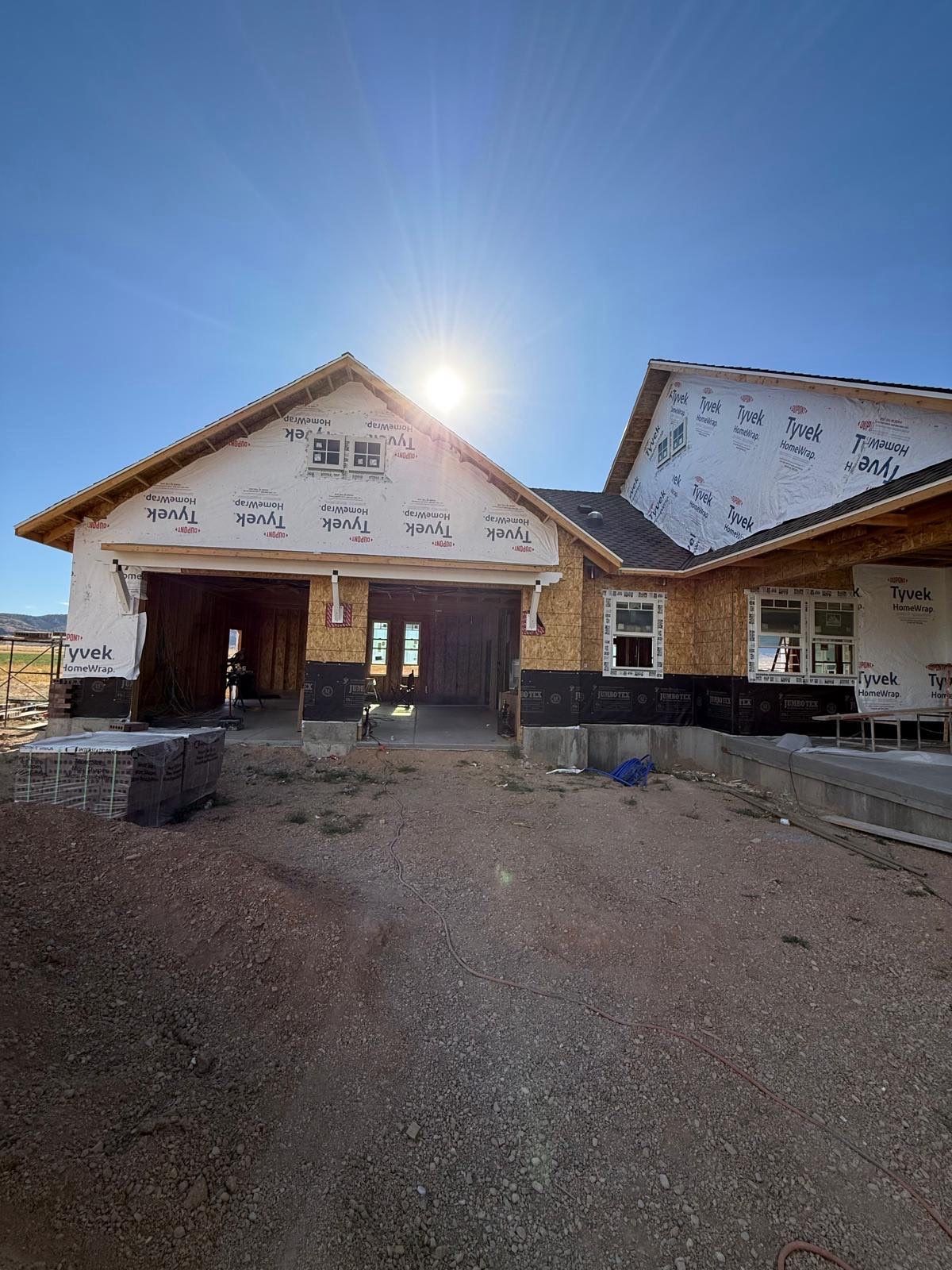 Scipio | Hardie Mixed Siding | Mountain Sage & Arctic White by Ideal Siding Utah