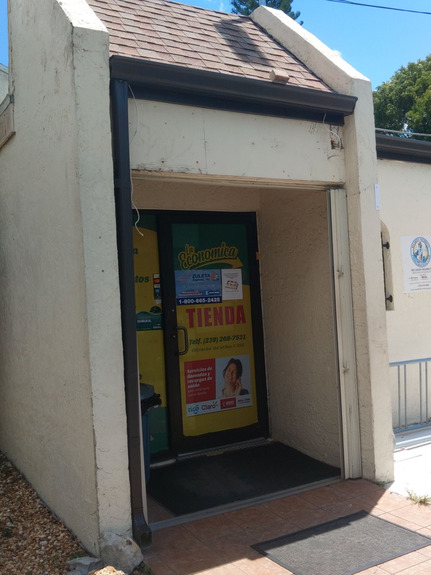 Replace the Fascia and New Downspouts Fort Myers FL by Gutter Professors