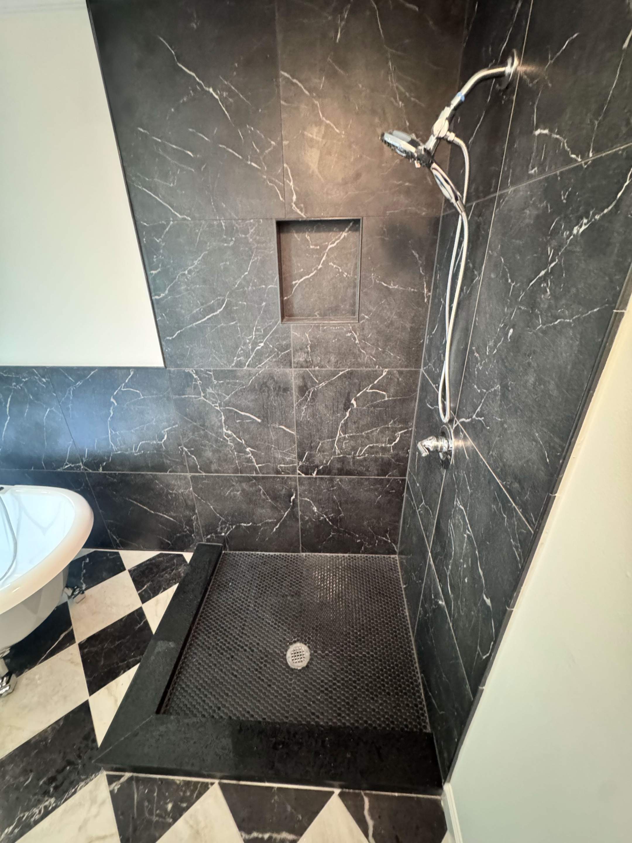 Master bathroom renovation by Prudencio