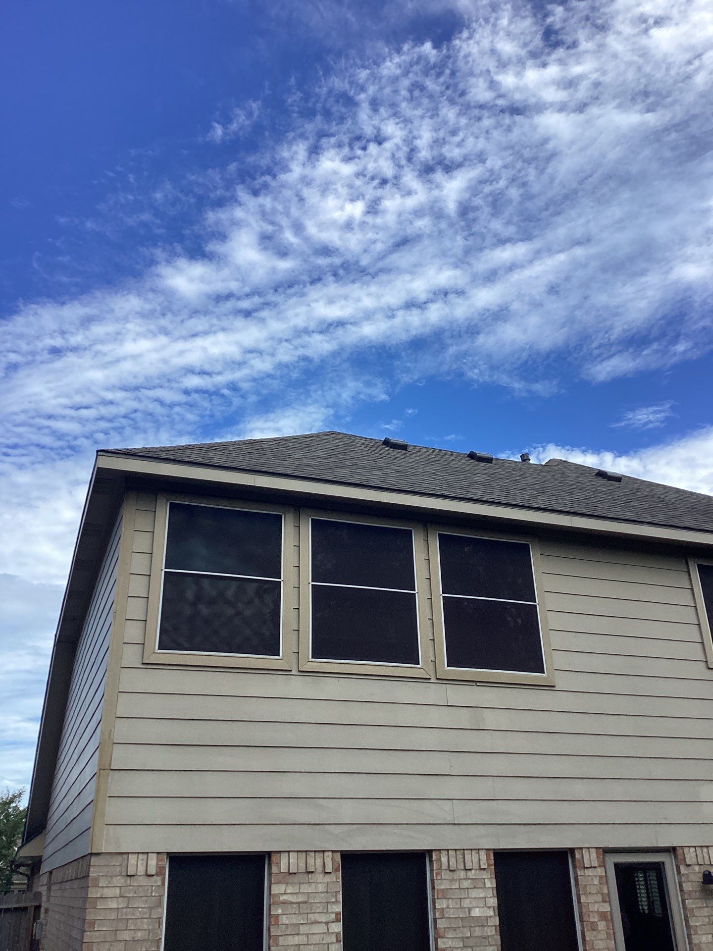 Residential Roofing Installation using Owen's Corning Duration (Lifetime) Shingles by Roof Repair Company