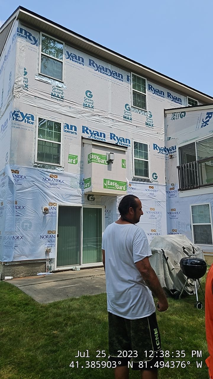 Residential Roof Replacement using CertainTeed Grand Manor by Absolute Roofing and Construction