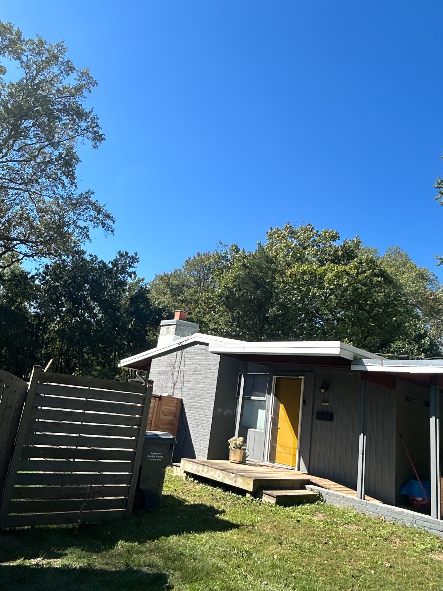 Falls Church :  TPO by RM Banning, Inc.