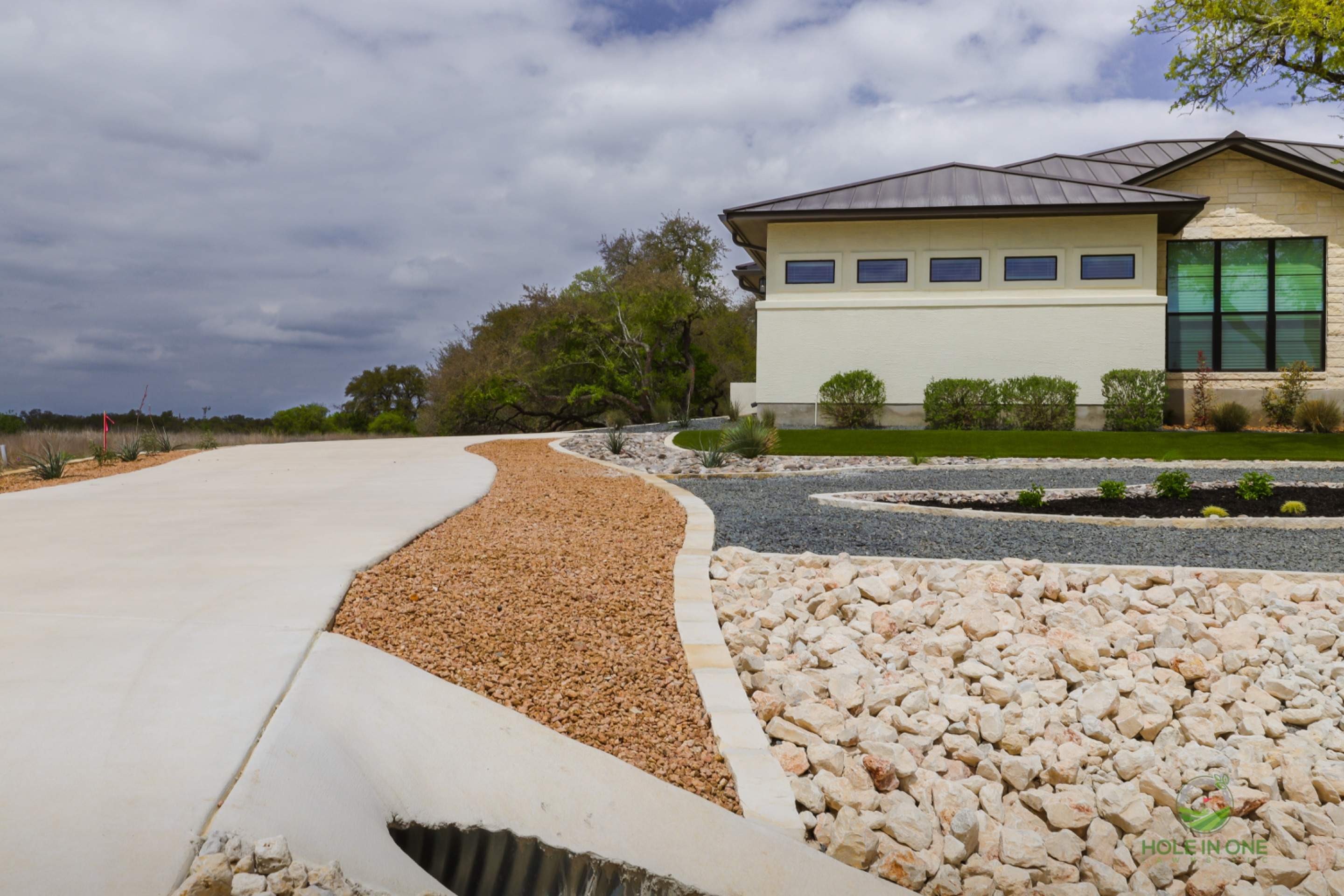 Belle Oaks, Bulverde TX by Hole In One Lawns, LLC