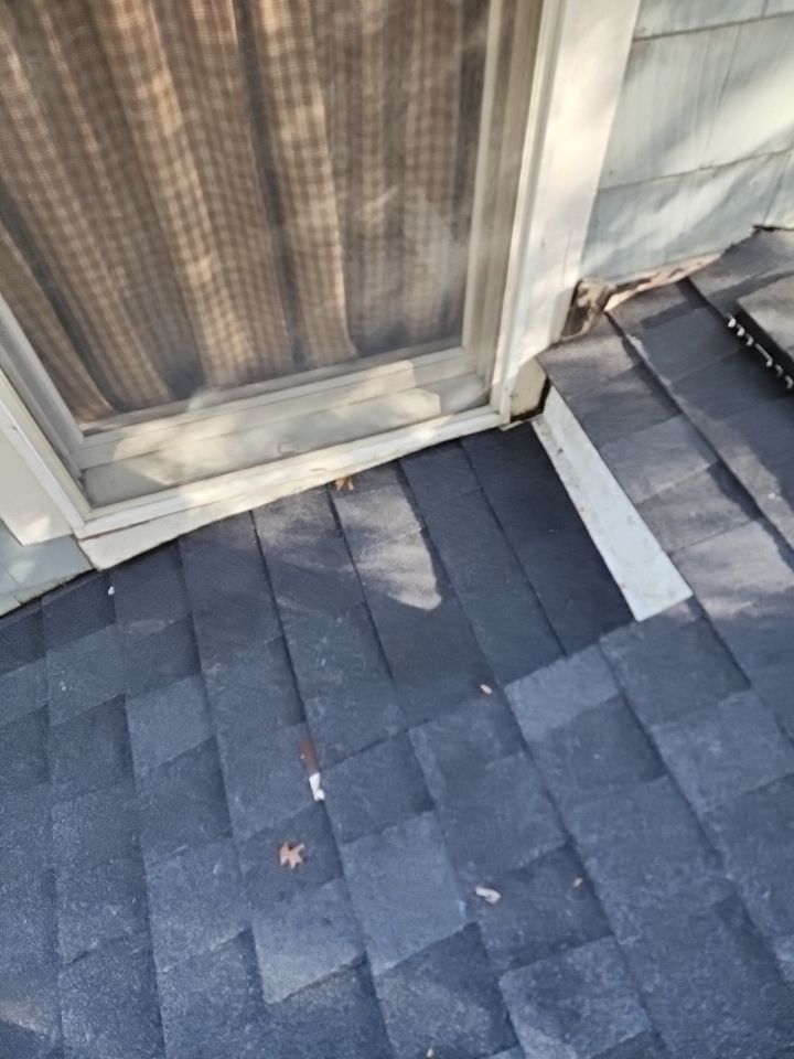ATLAS PINNACLE COLOR: SCOTCHGARD BLACK SHADOW DRIP EDGE: WHITE by Eagle Eye Roofing