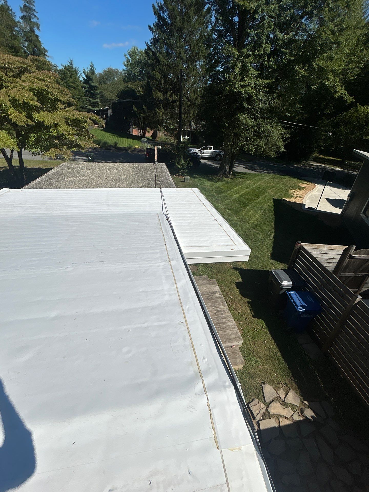 Falls Church :  TPO by RM Banning, Inc.