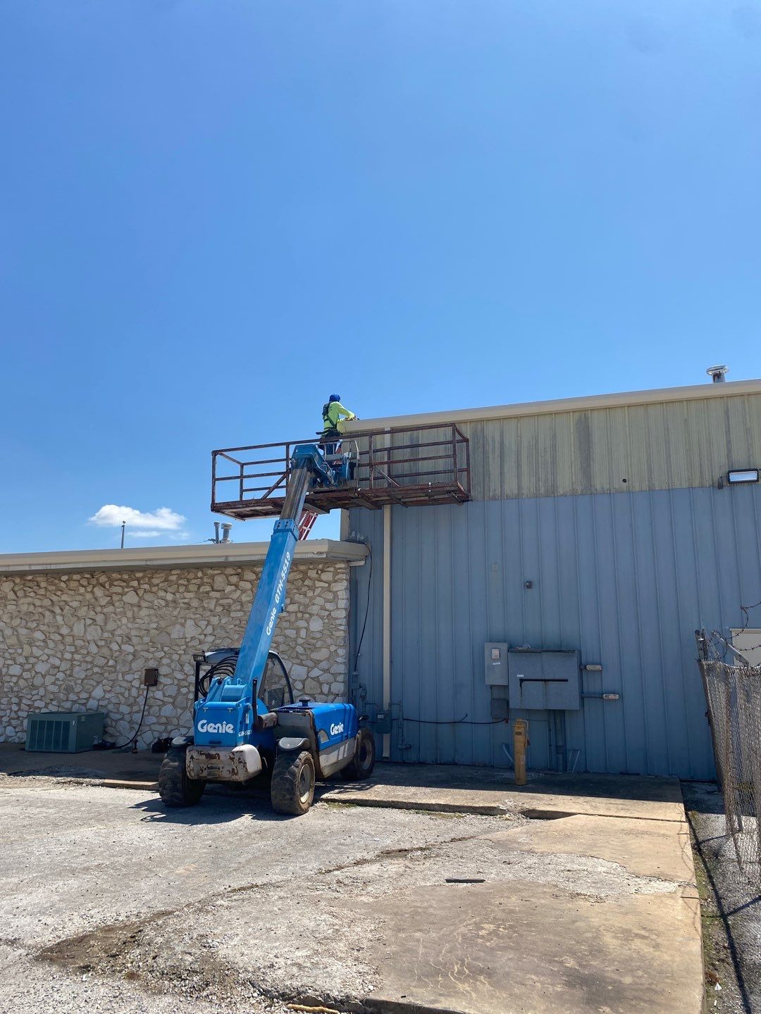 Metal Roof Project in Tulsa by Decor Roofing & Restoration