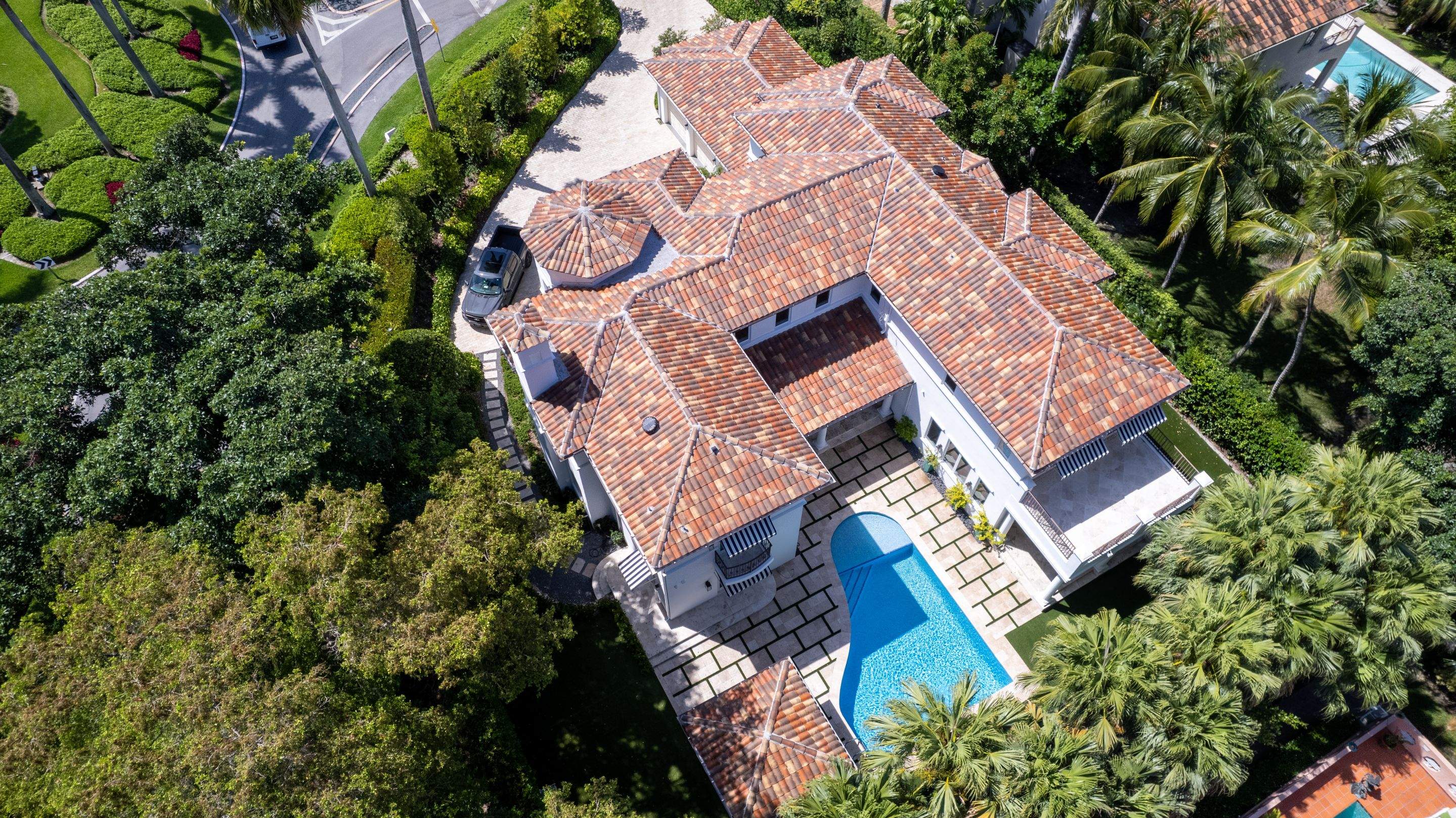 Verea - Spanish S - Jacobea by Istueta Roofing