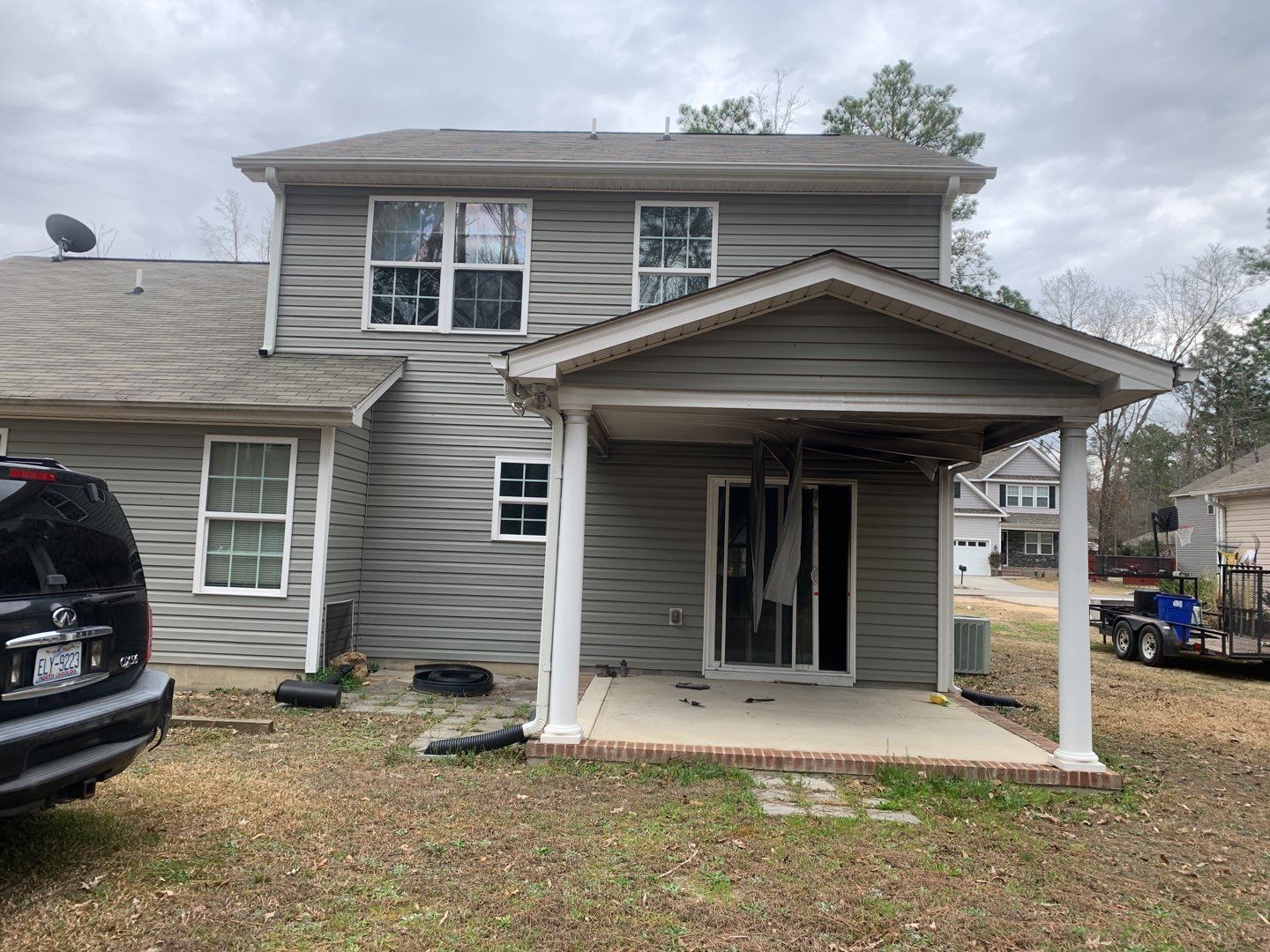 Siding Repair  by American Roofing NC
