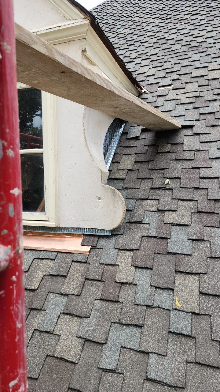 Presidential Shake Install by Paragon Roofing