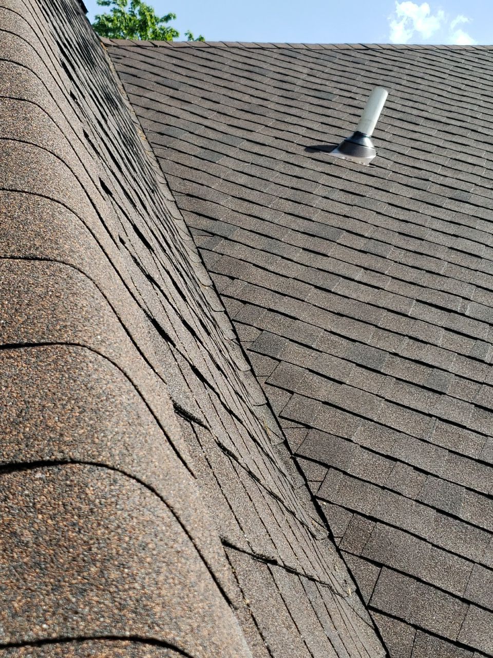 Brand: Atlas Pinnacle Color: Pristine Scotchgard Hickory Drip: Musket Brown by Eagle Eye Roofing