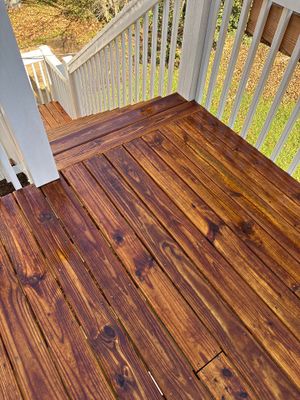 Wood Deck using Wood Sealant