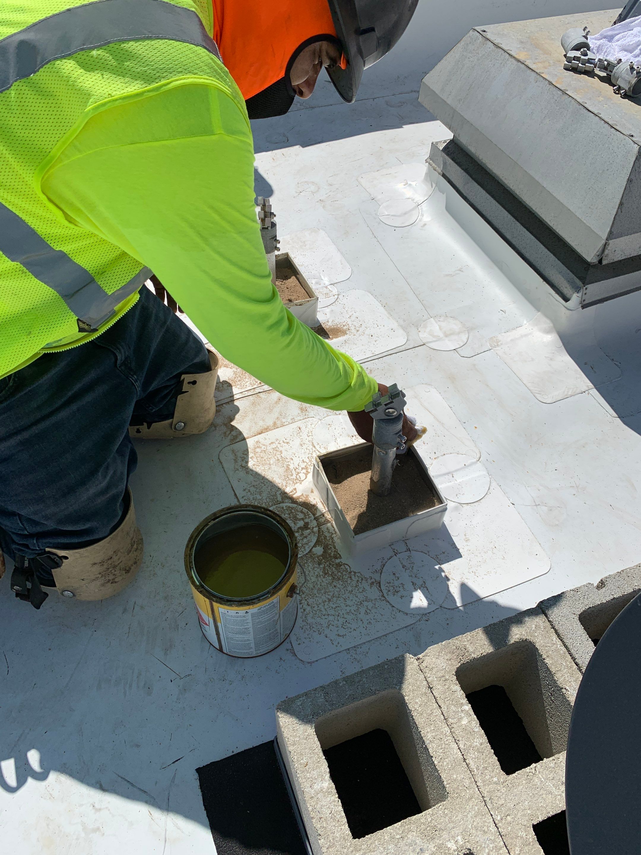 360 @ EL SEGUNDO by LA Roof Systems Corporation