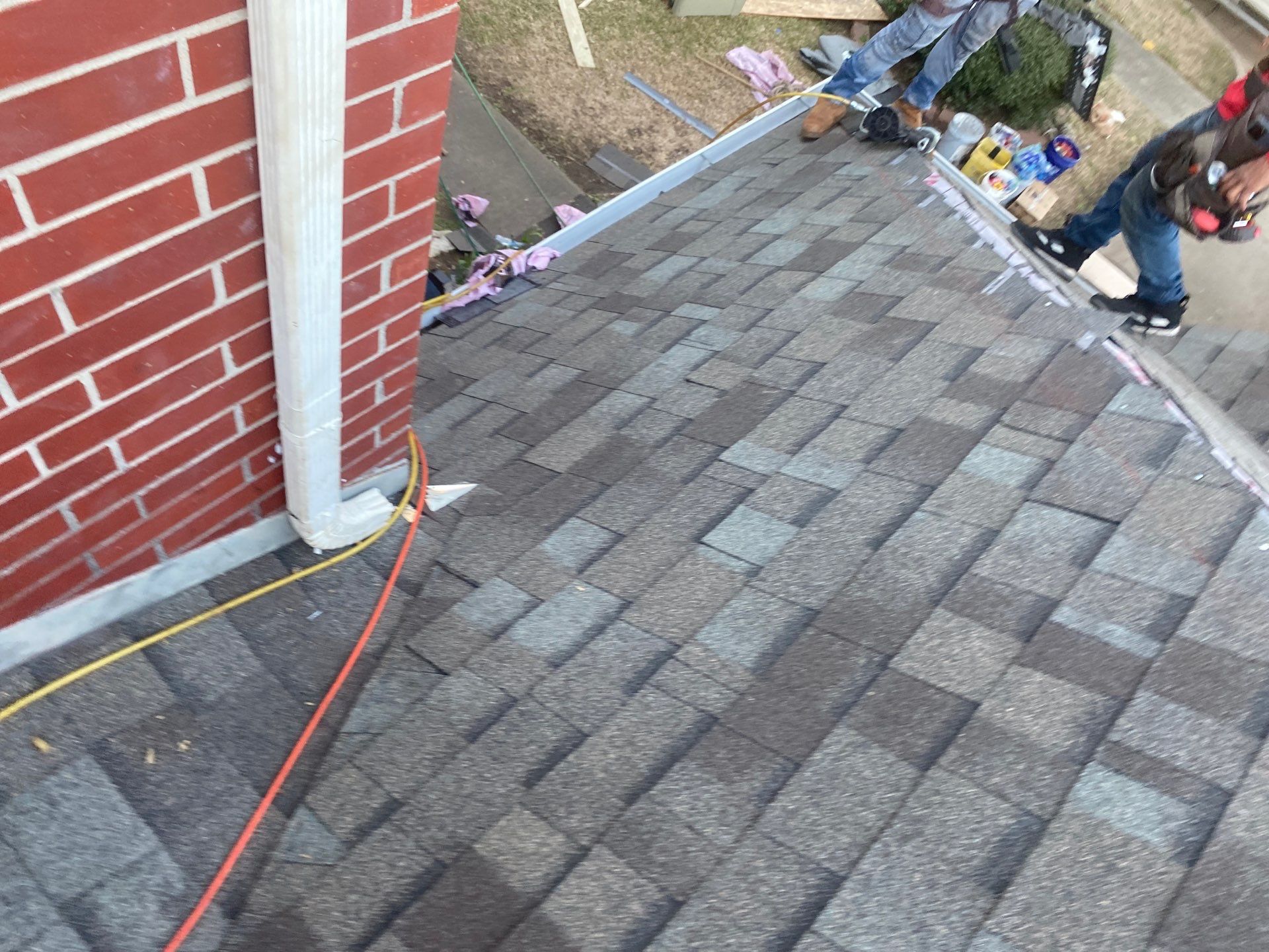 Residential Roofing Installation using Owen's Corning Duration (Lifetime) Shingles by Roof Repair Company