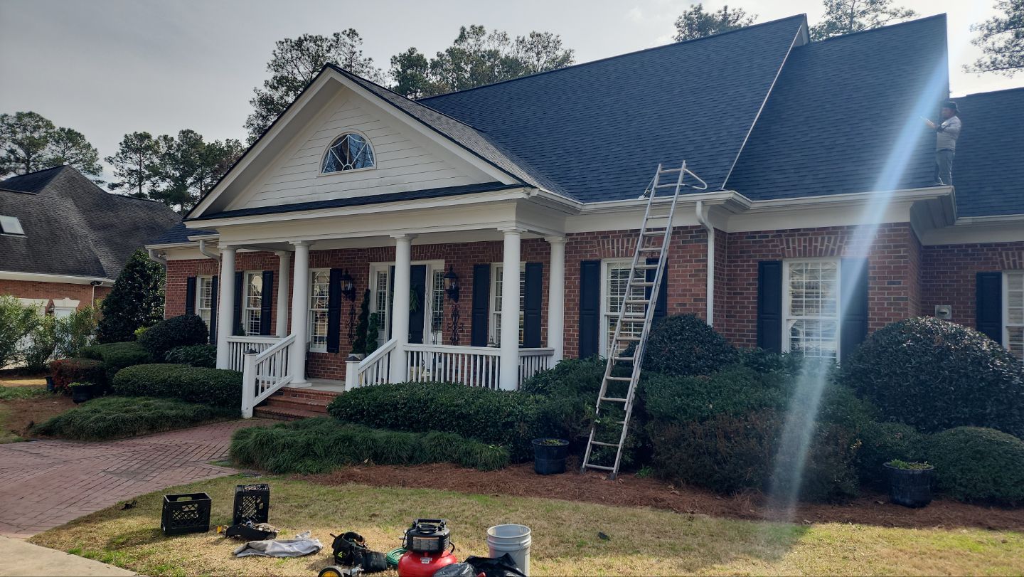 Residential Roofing Installation using Owens Corning® Oakridge Onyx Black by Indigo State Roofing