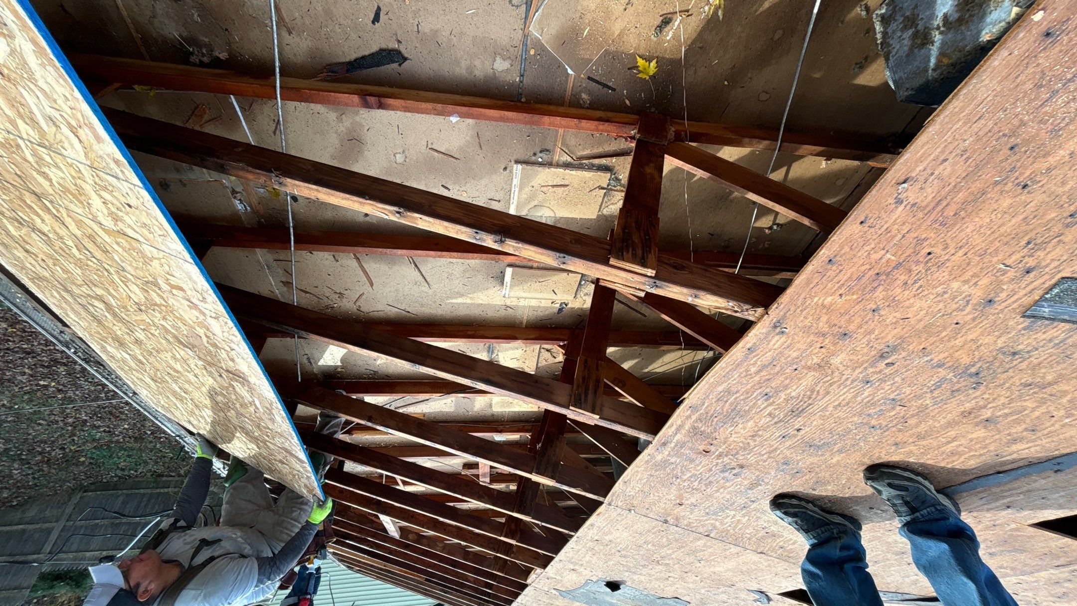 Roof Replacement using CertainTeed Landmark Driftwood by 180 Contractors