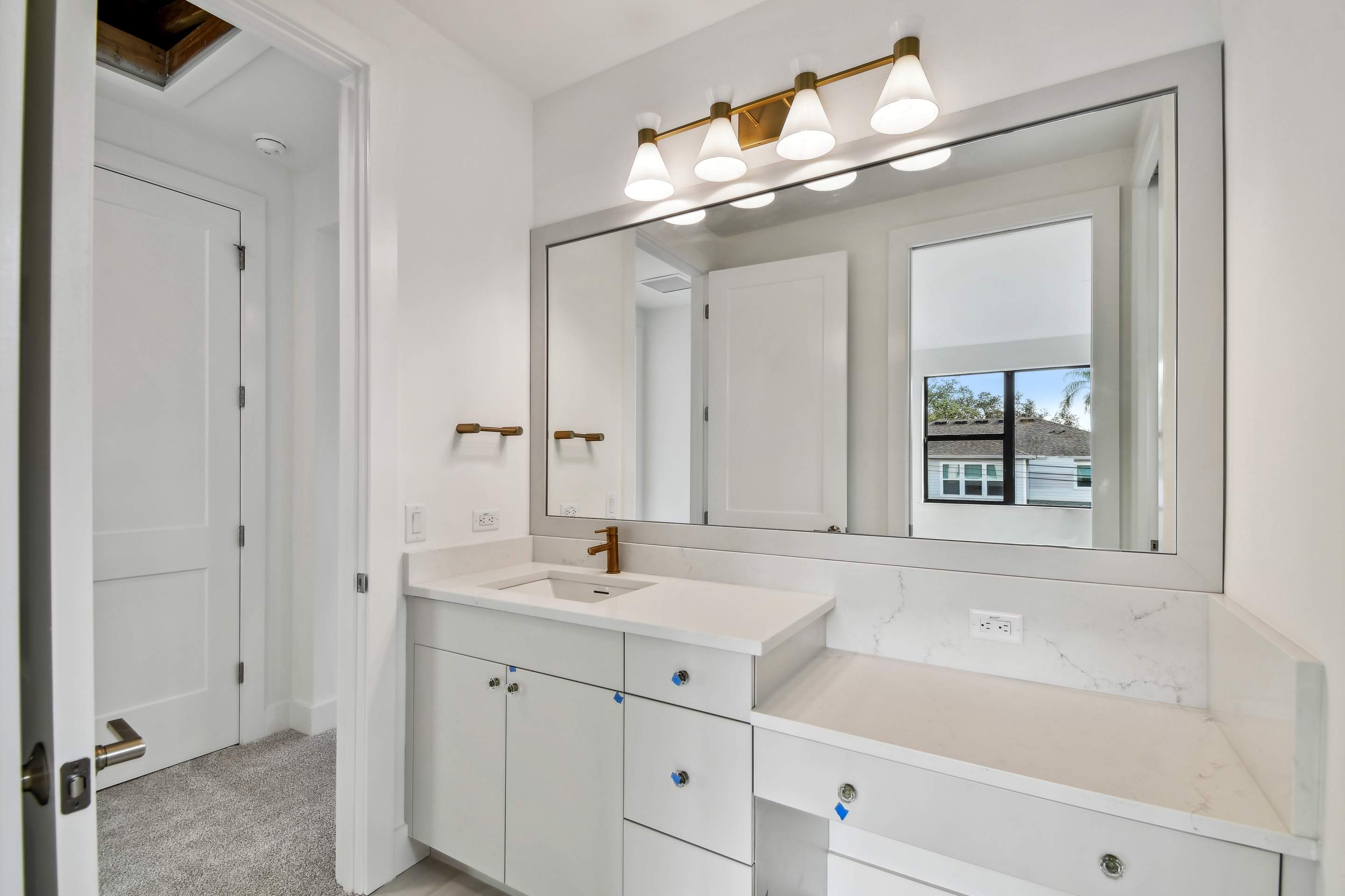 Coastal Soll II by Lyons Heritage Tampa, LLC