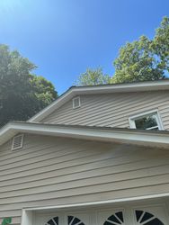Gutter Cleaning in Byram, NJ — Gallo Bros job photo