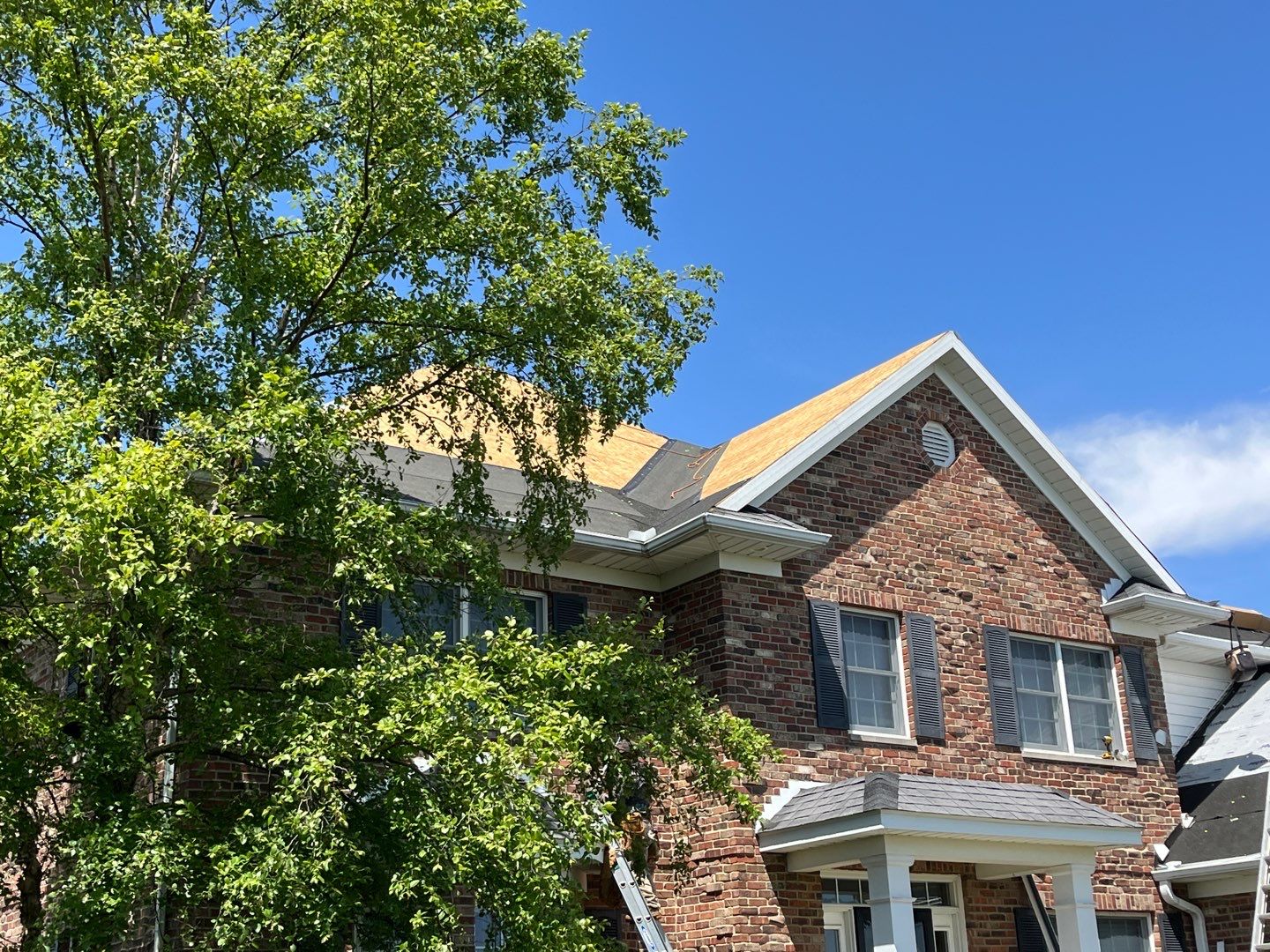 Residential Roofing Installation using GAF Timberline HDZ Charcoal by Nitro Roofing and Construction