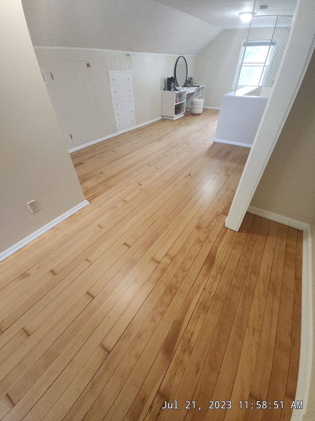 FloorCo featured photo.