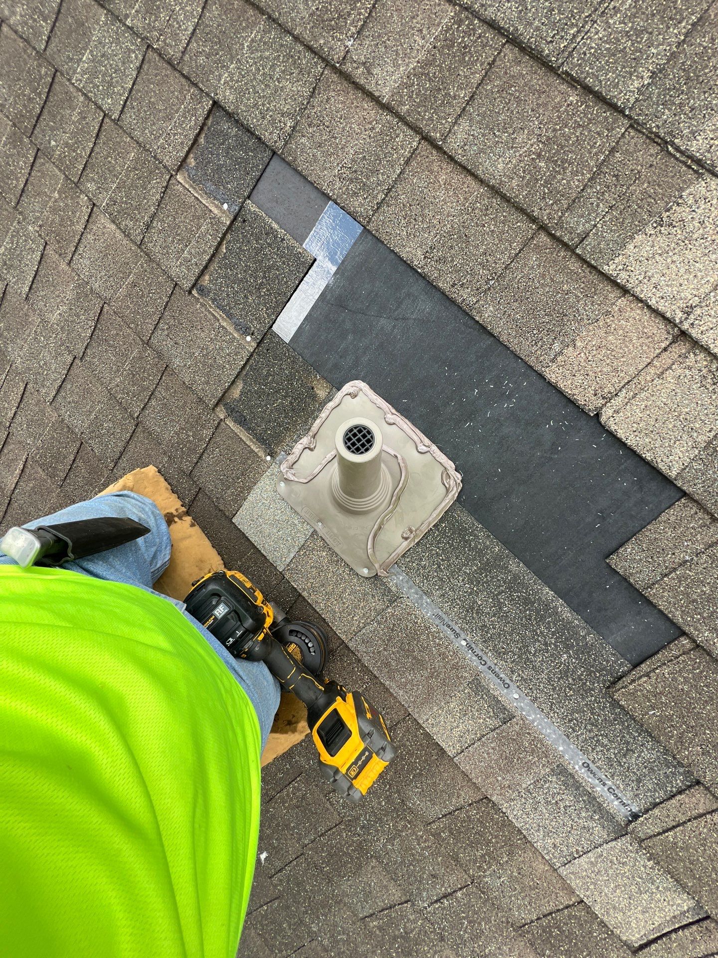 Hail Damage using Owen's Corning Duration (Lifetime) Shingles by Roof Repair Company