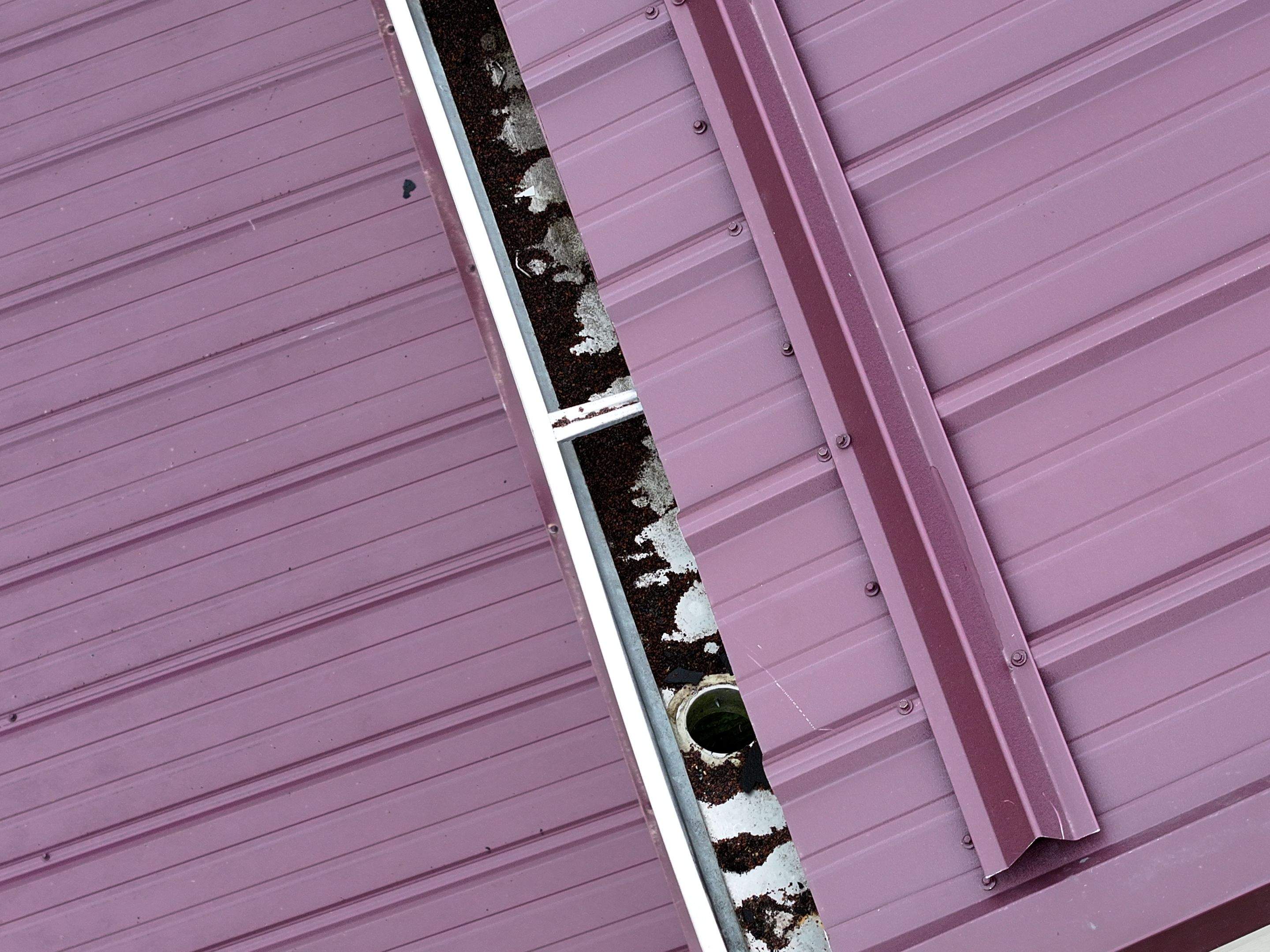 Burgundy Frost by Omnia Roofing