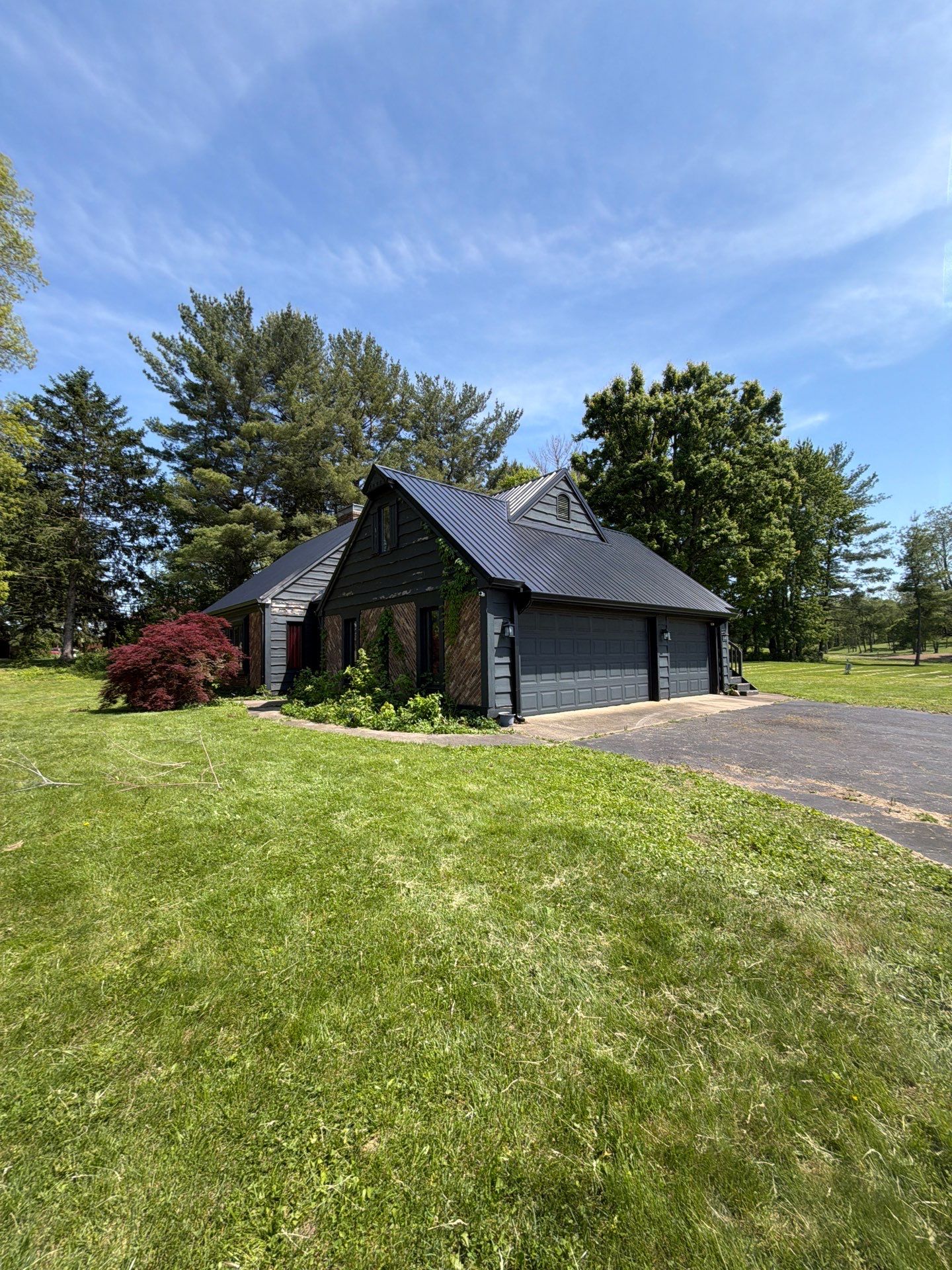 Classic Rib Metal Roofing - Shiny Black