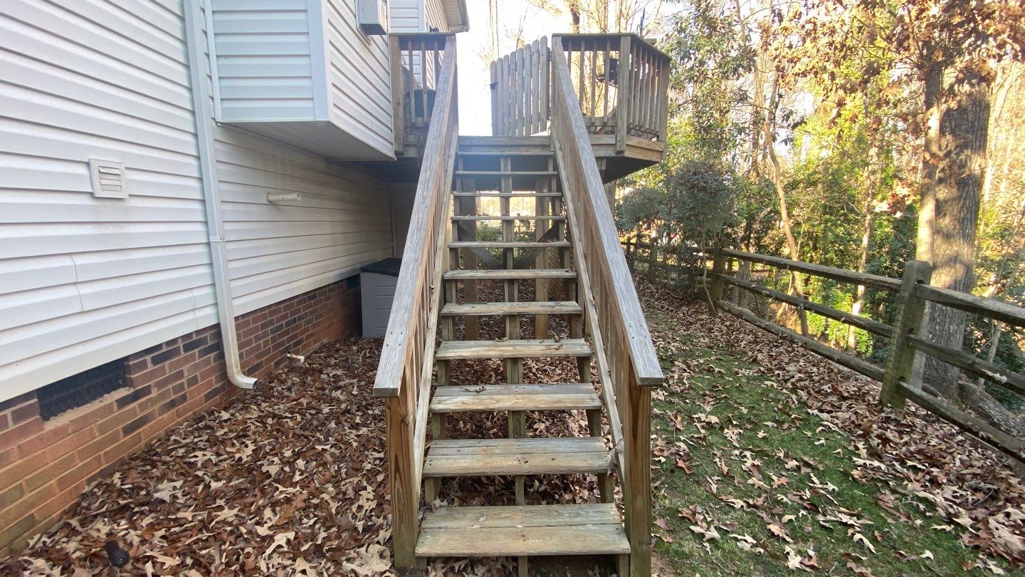 Deck using Wood Sealant by DuraSeal