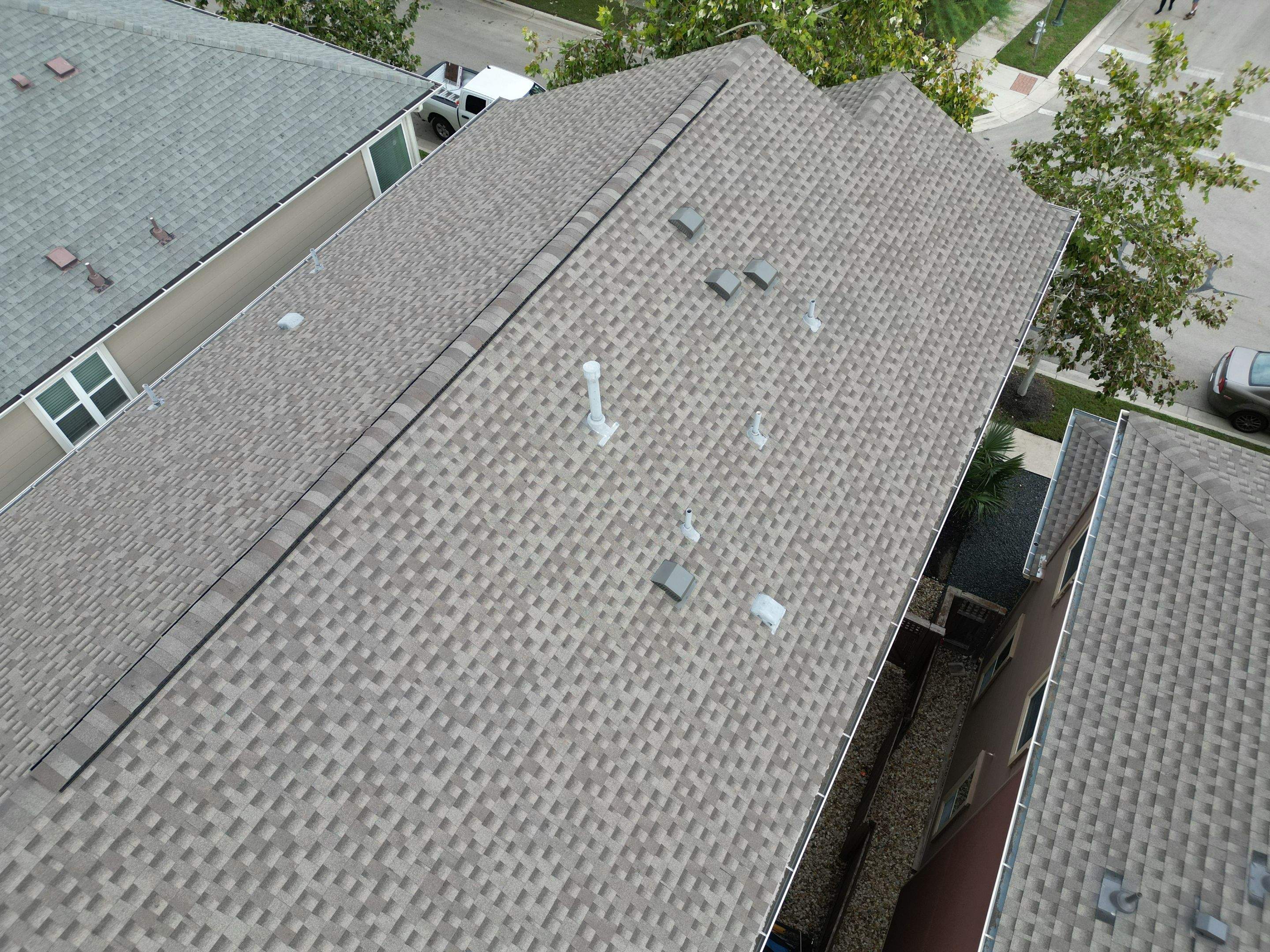 Weathered Wood - GAF Timberline HDZ by RoofsOnly.com