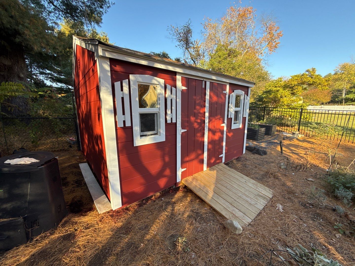 Shed Repair and Painting by EXCELLENCE | CARTO