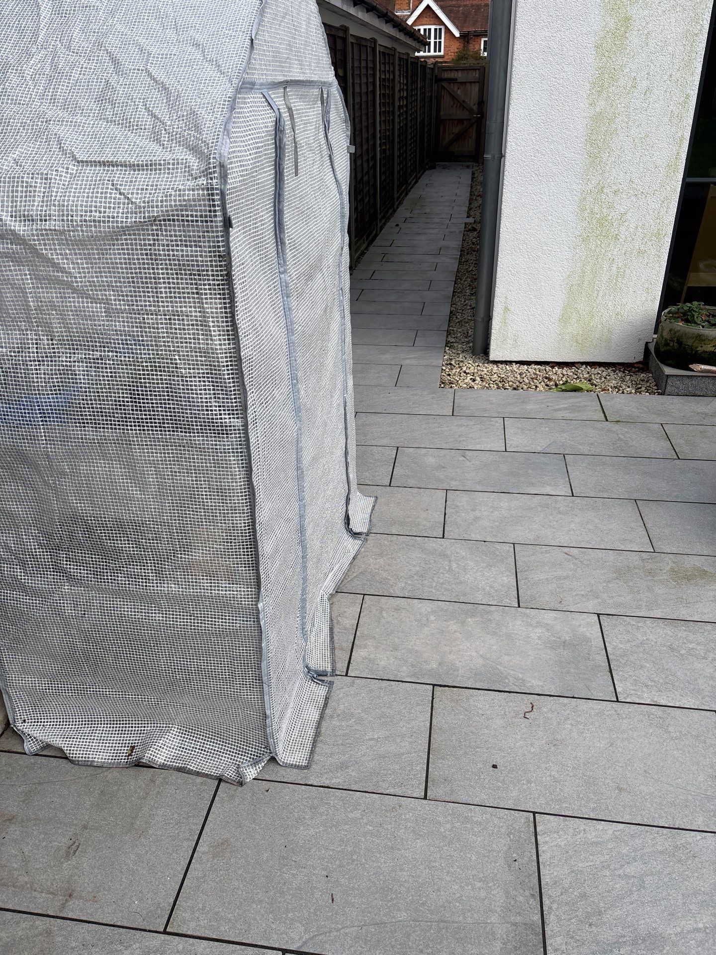Render Cleaning -Driveway Cleaning by Ges Exterior Cleaning ltd