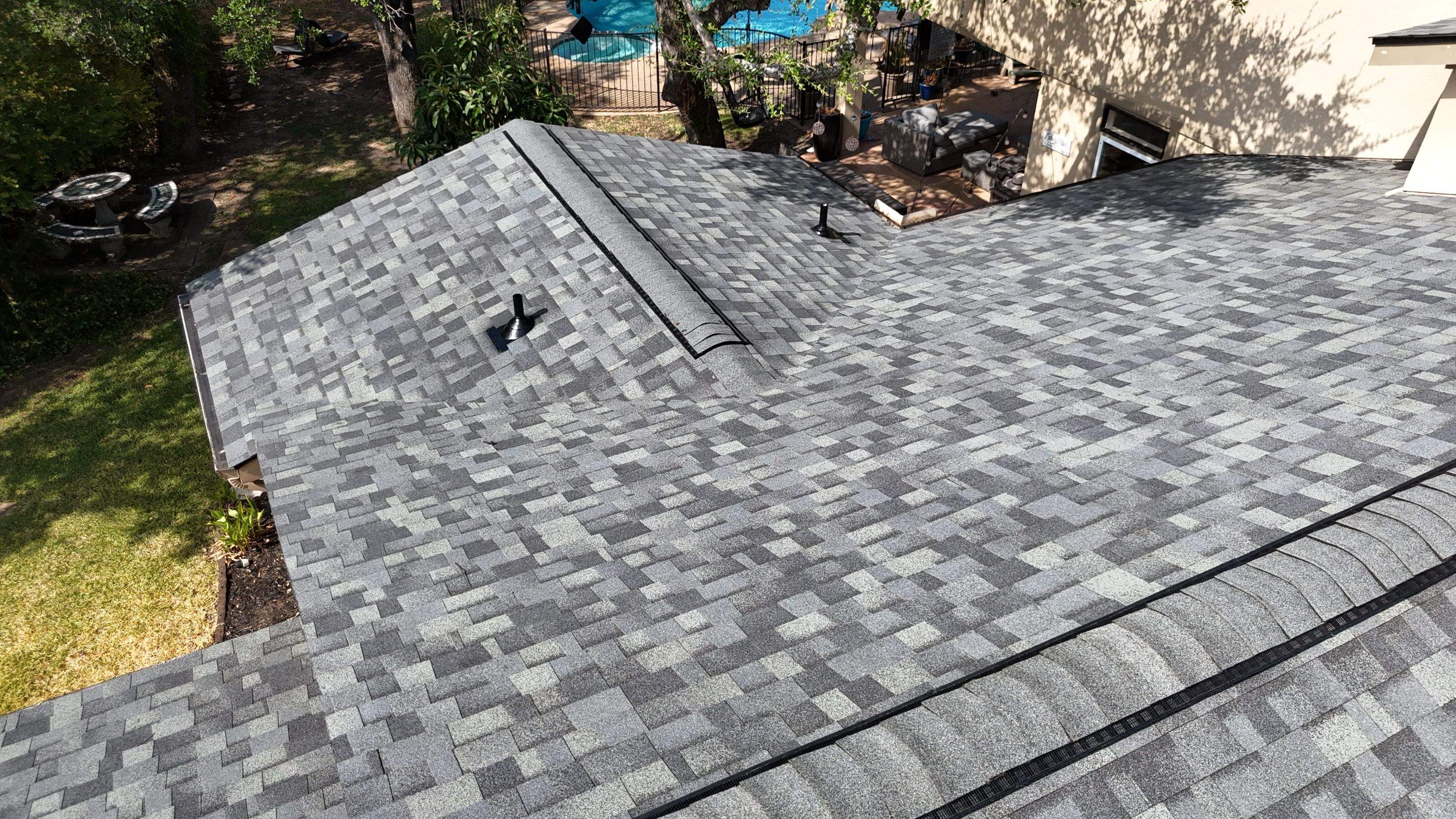 Estate Gray - Owens Corning TruDefinition Duration by RoofsOnly.com