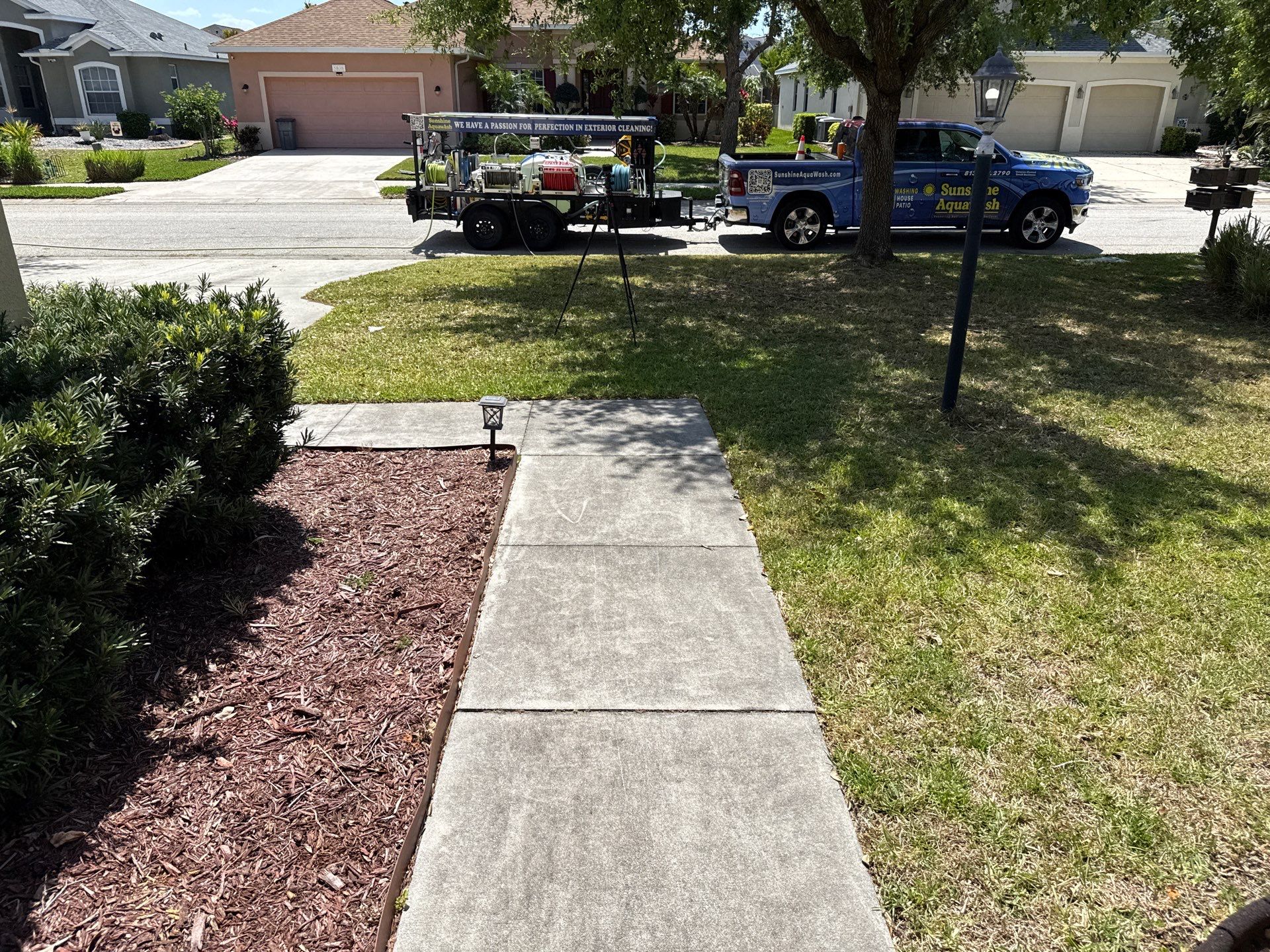 Driveway & Rear Wall Soft Wash | Lexington Community | Parrish, FL | Sunshine AquaWash by Sunshine AquaWash
