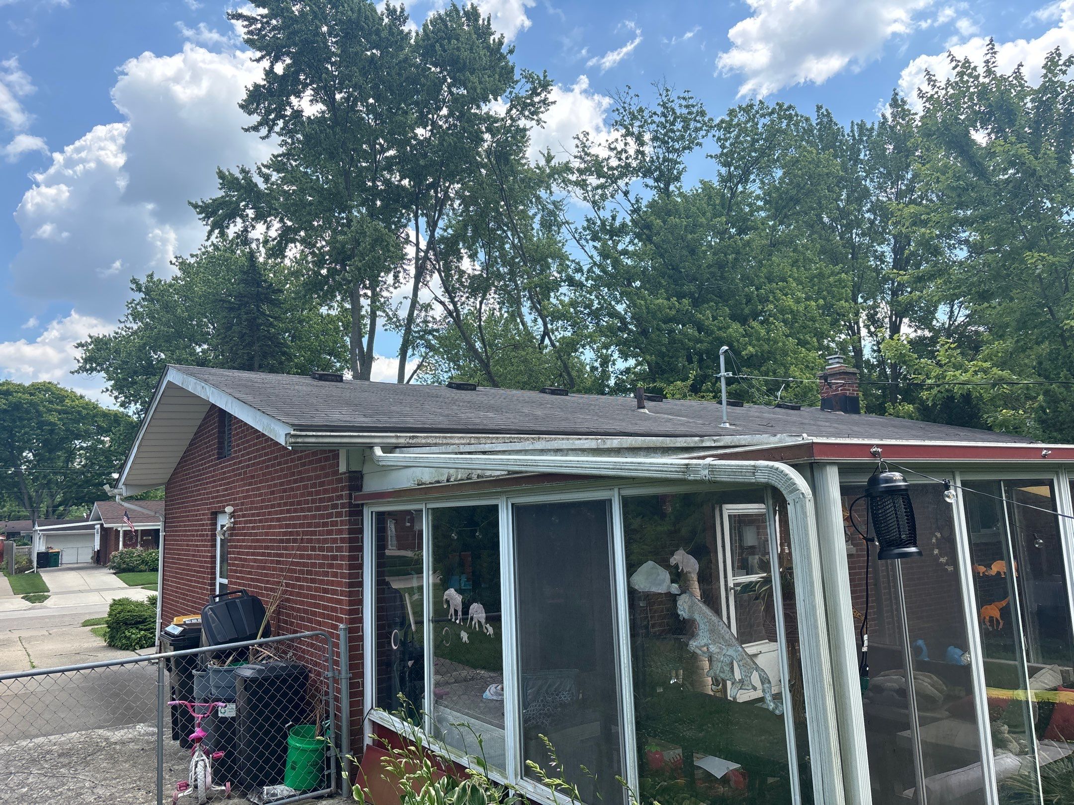 Roof Replacement using Owens Corning Onyx Black by 180 Contractors