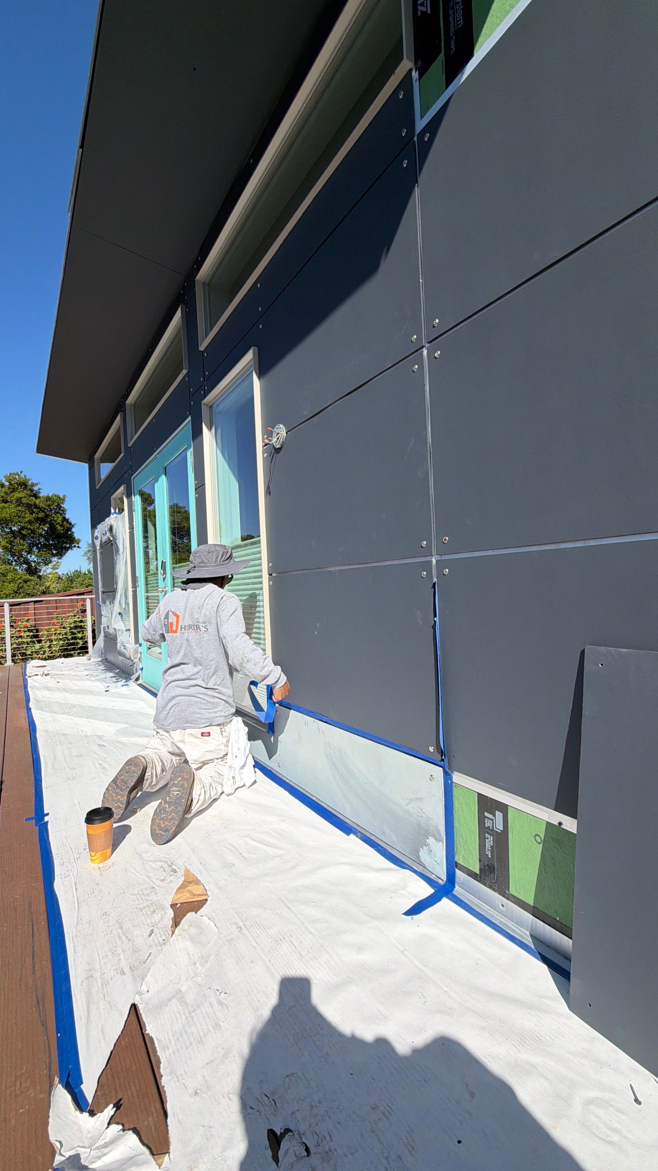 modern painting Exterior modern painting by Herrera’s Bay Area Painting inc.