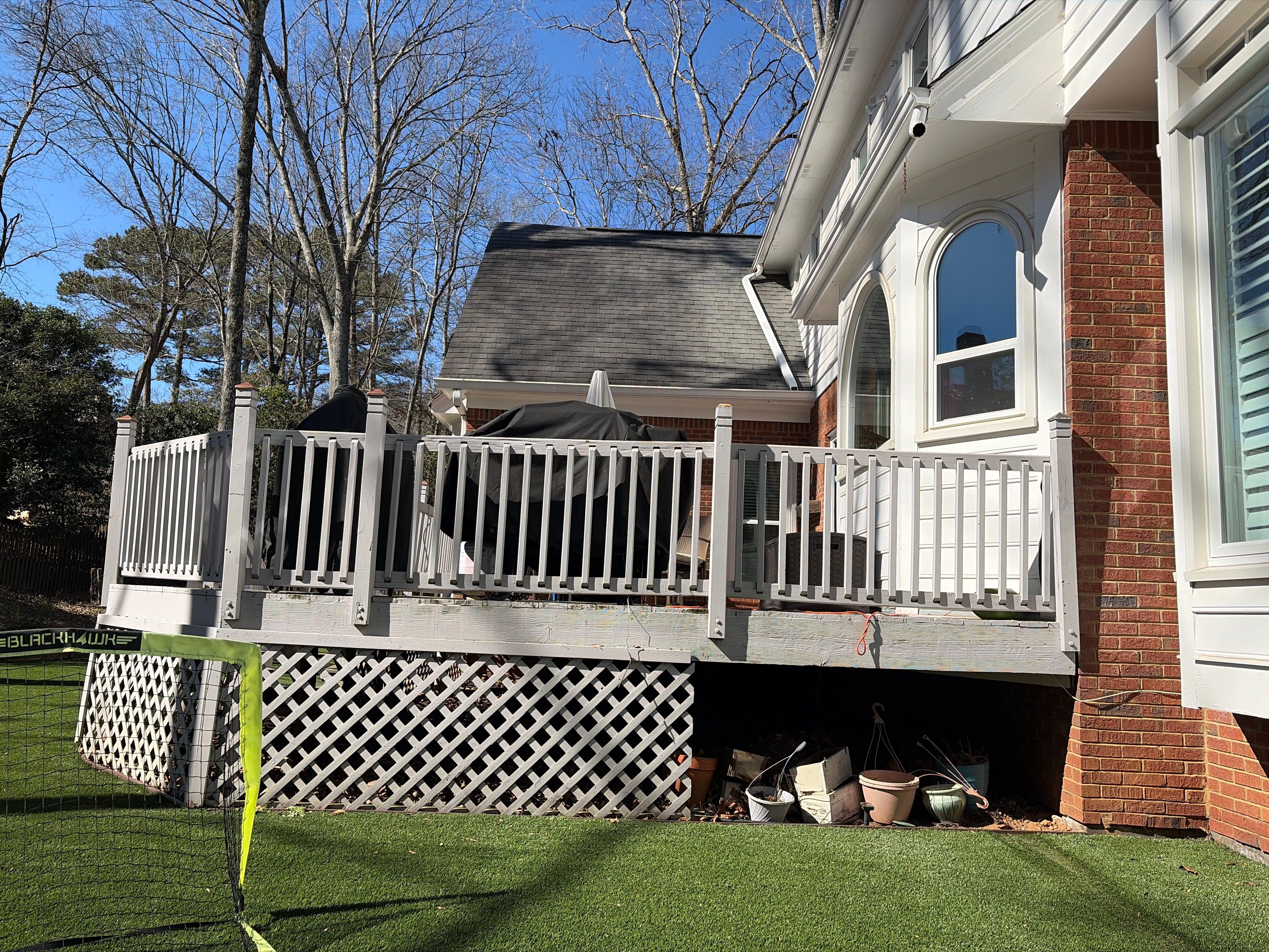 Alpharetta, GA Deckorators Deck Build with Trex Railing by Nelson Exteriors 
