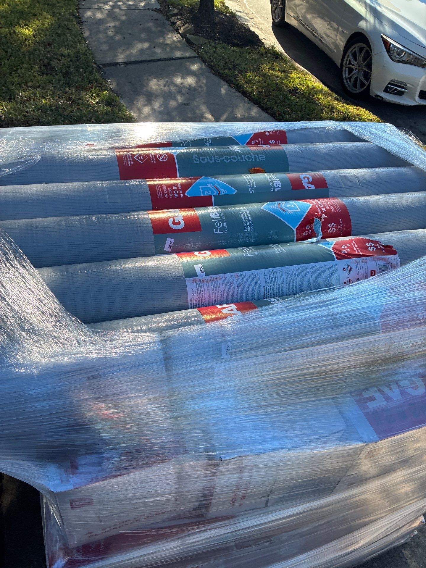 LYNA L by Boss Hogg Roofing