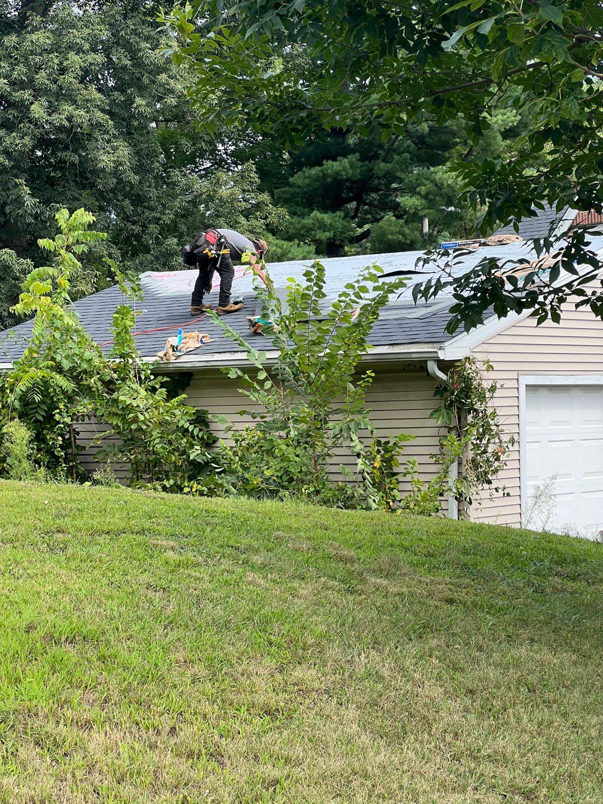 Full Roof Replacement – Owens Corning Duration, Onyx Black with Ridge Vent Upgrade by JOHNNYS PRO