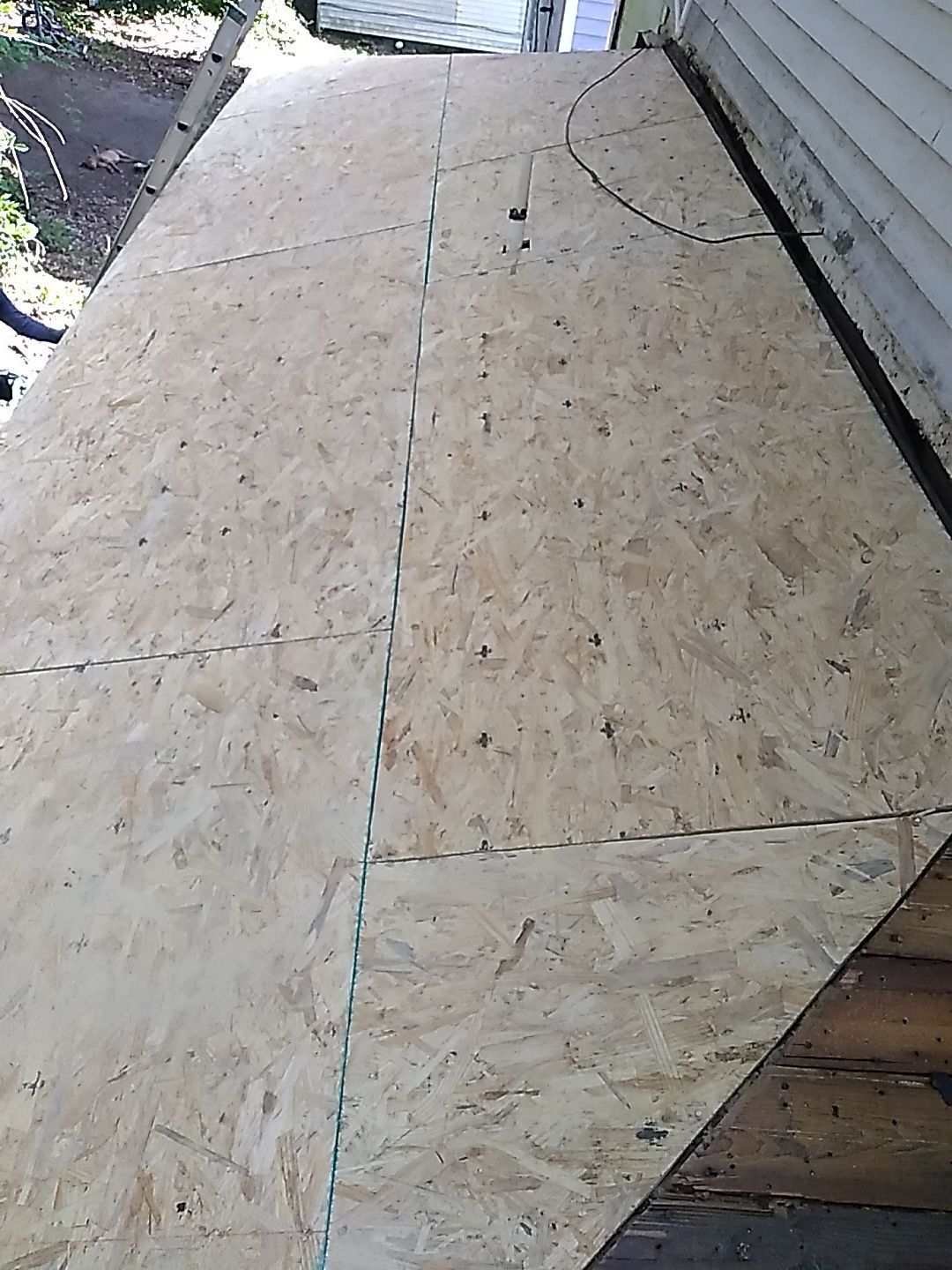 Residential Roofing Installation using Owens Corning® Oakridge Estate Gray by Indigo State Roofing