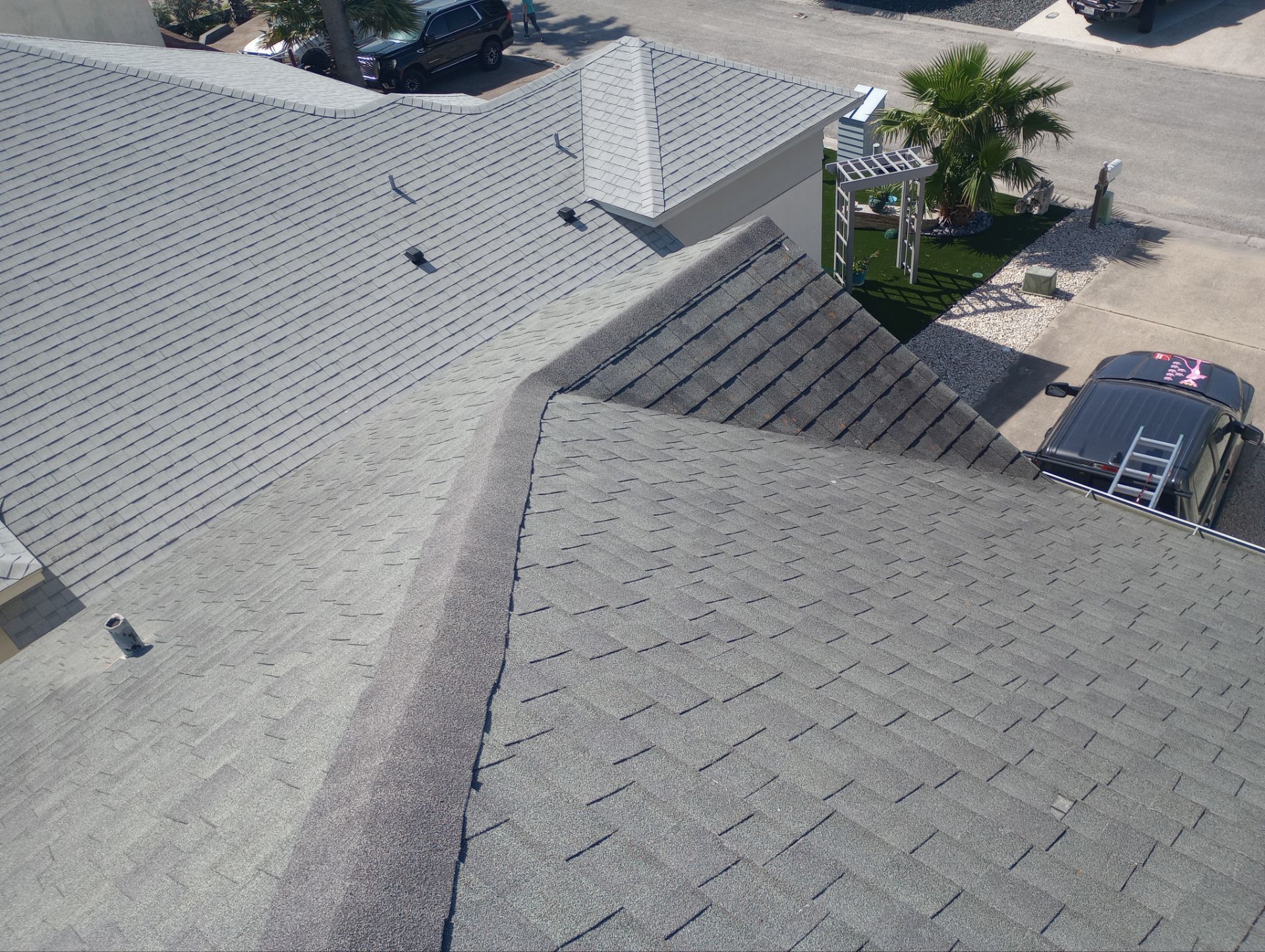 Residential Roofing Installation using Owen's Corning Duration (Lifetime) Shingles by Roof Repair Company