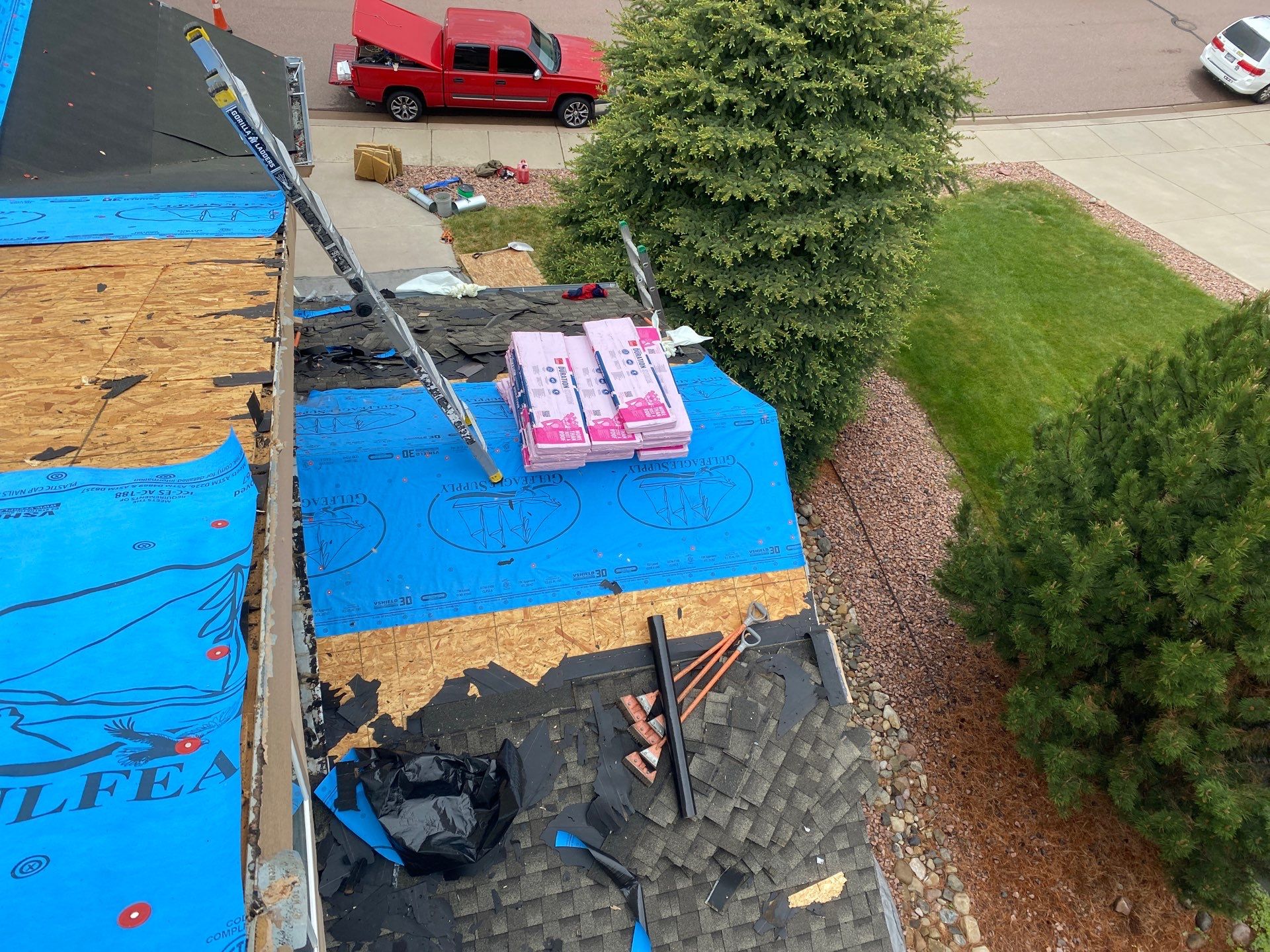 Residential Roof Replacement and Owens Corning Shingle Installation in Monument by CO Roofing & Solar